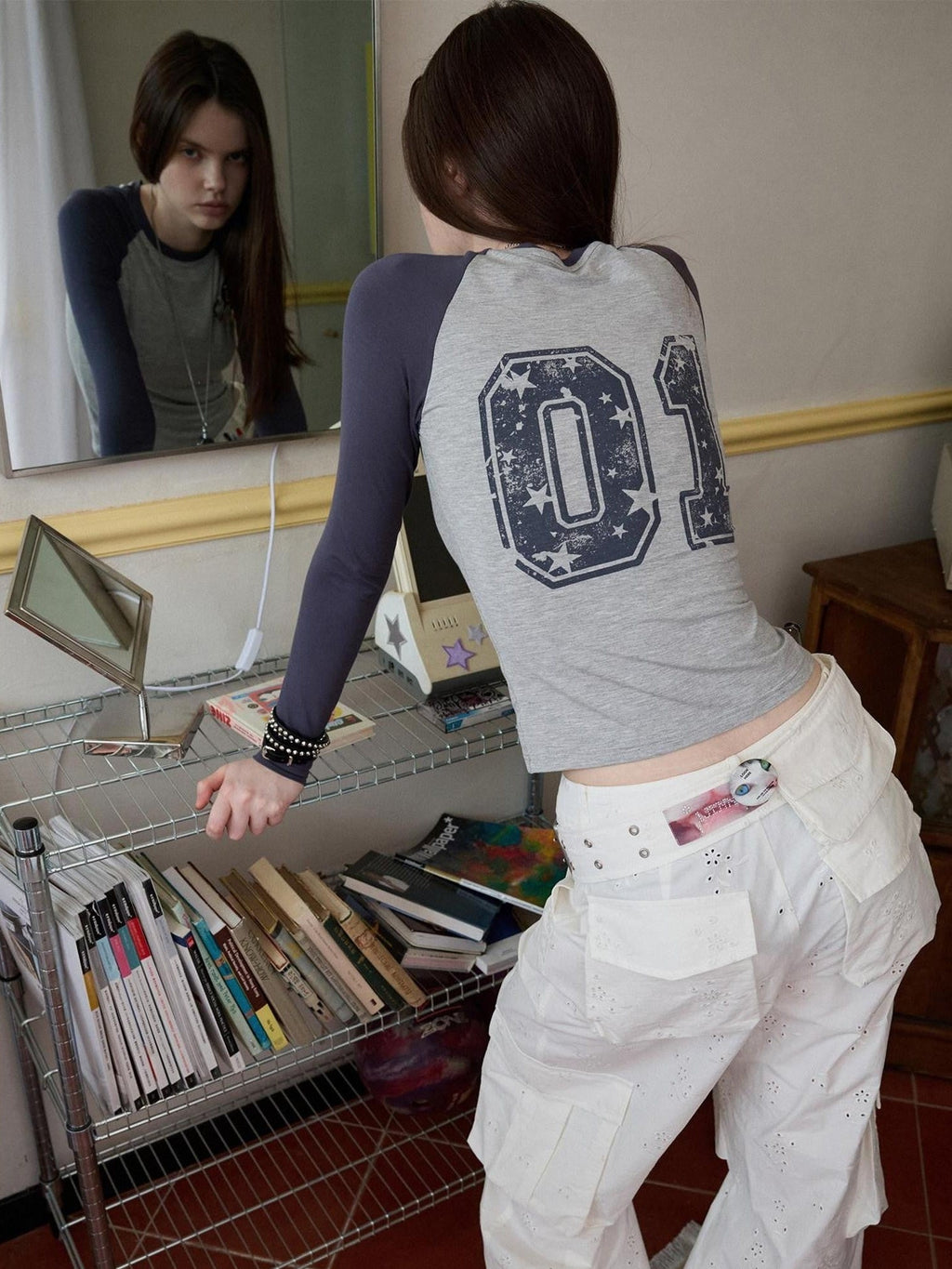Number Print Colorblock Ripped Raglan Crewneck Women's Long Sleeve T-shirts