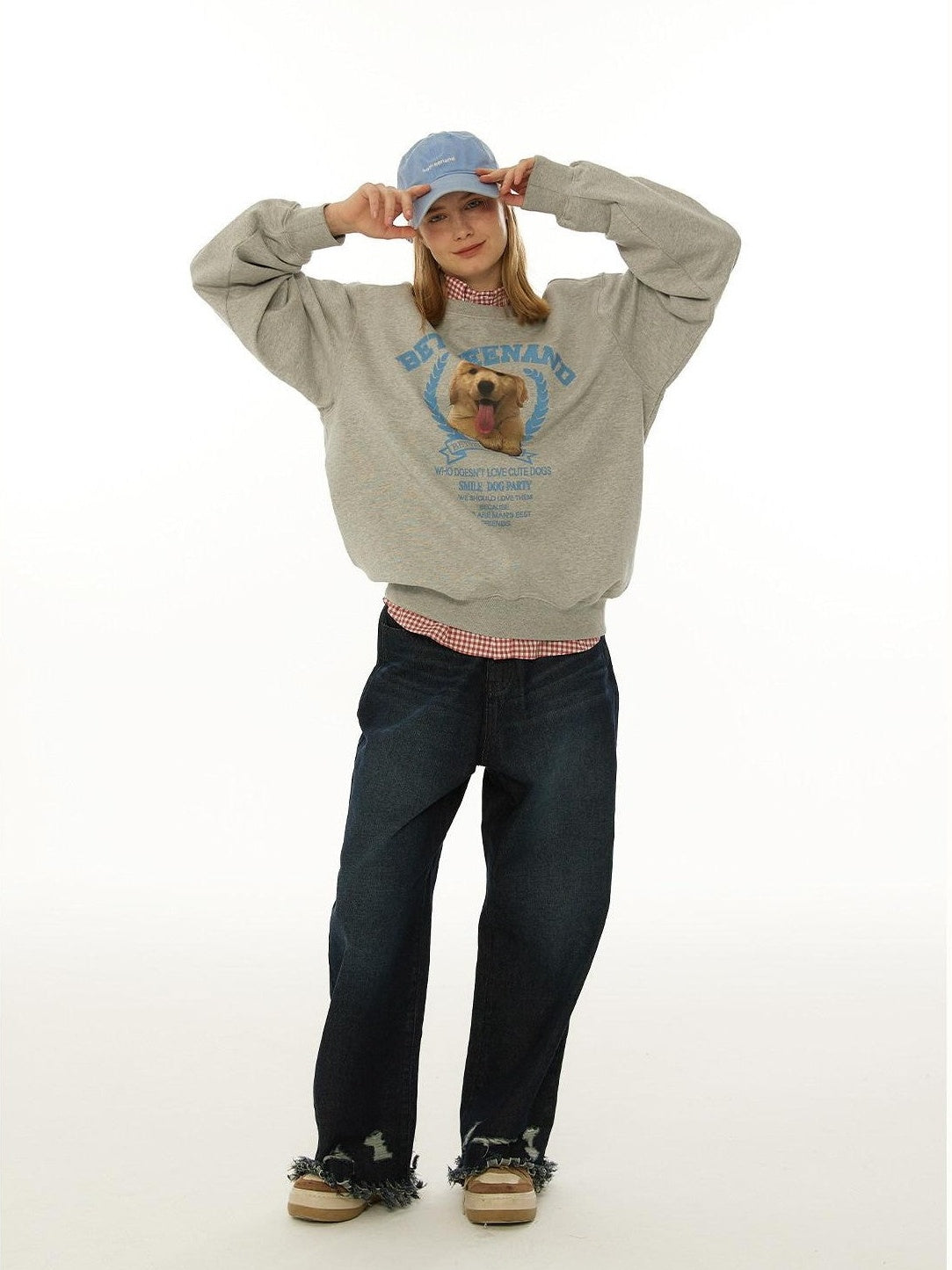 Gray Tongue Out Puppy Motif Loose Fit Women's Cotton Blend Sweatshirts