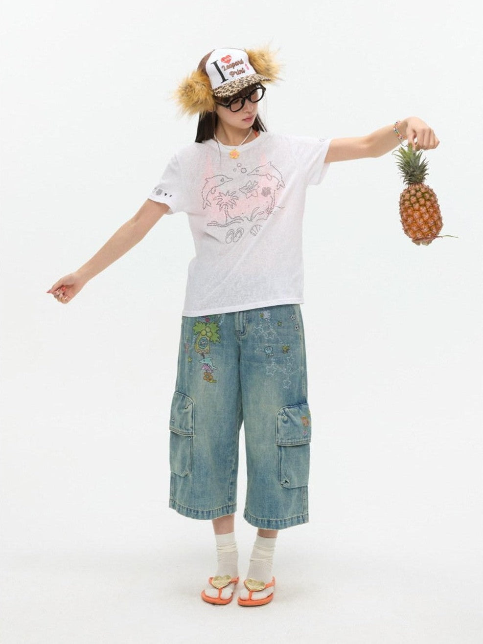 Dolphin Beaded Illustration Print Women's Bamboo Cotton Short Sleeve T-shirts