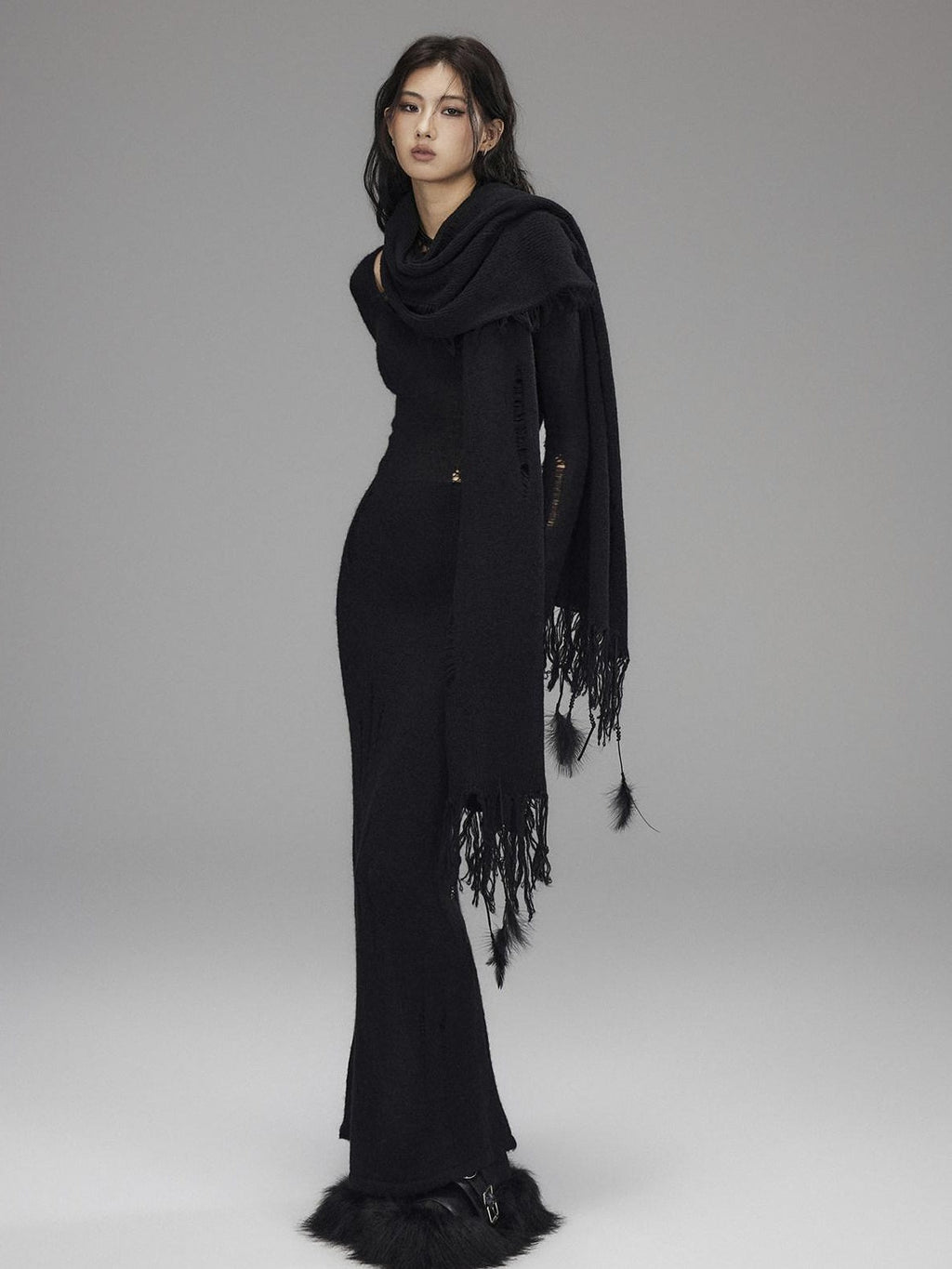 Waist Defining Wool Knit Tassel Casual Long Sleeve Round Neck Black Maxi Dresses
