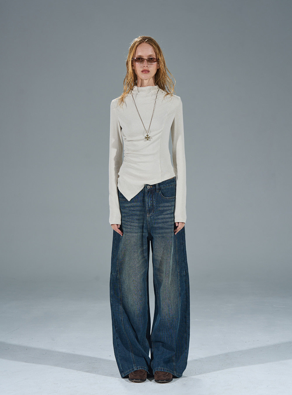 Blue-Gray Textured Straight Distressed Jeans