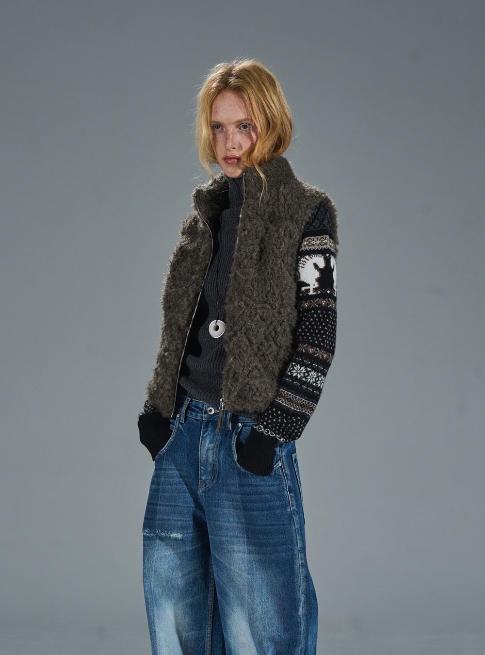 Quilted Bow Pattern Fur Slim Vest (2color)