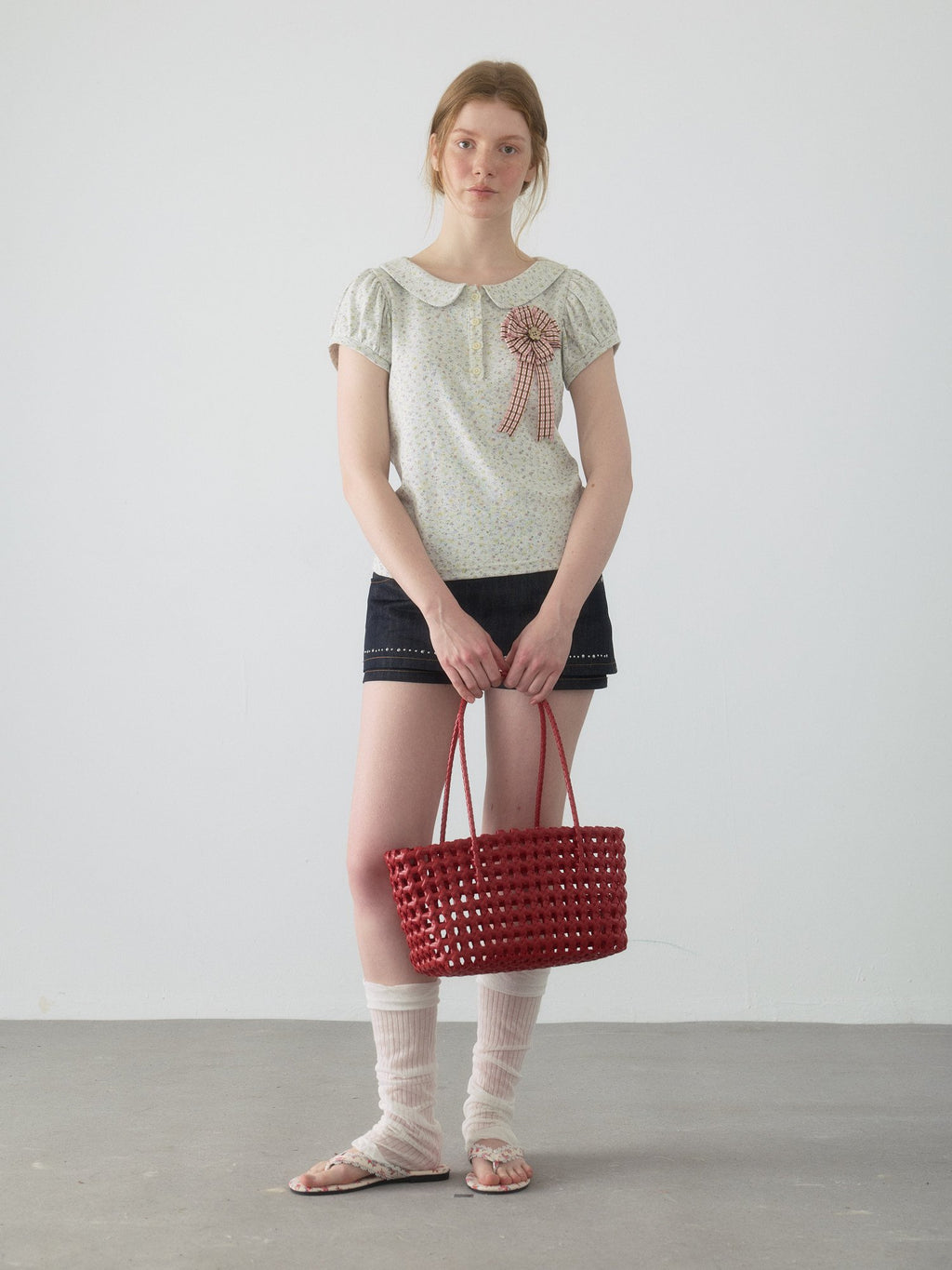 Doll Collar Puff Sleeve Top