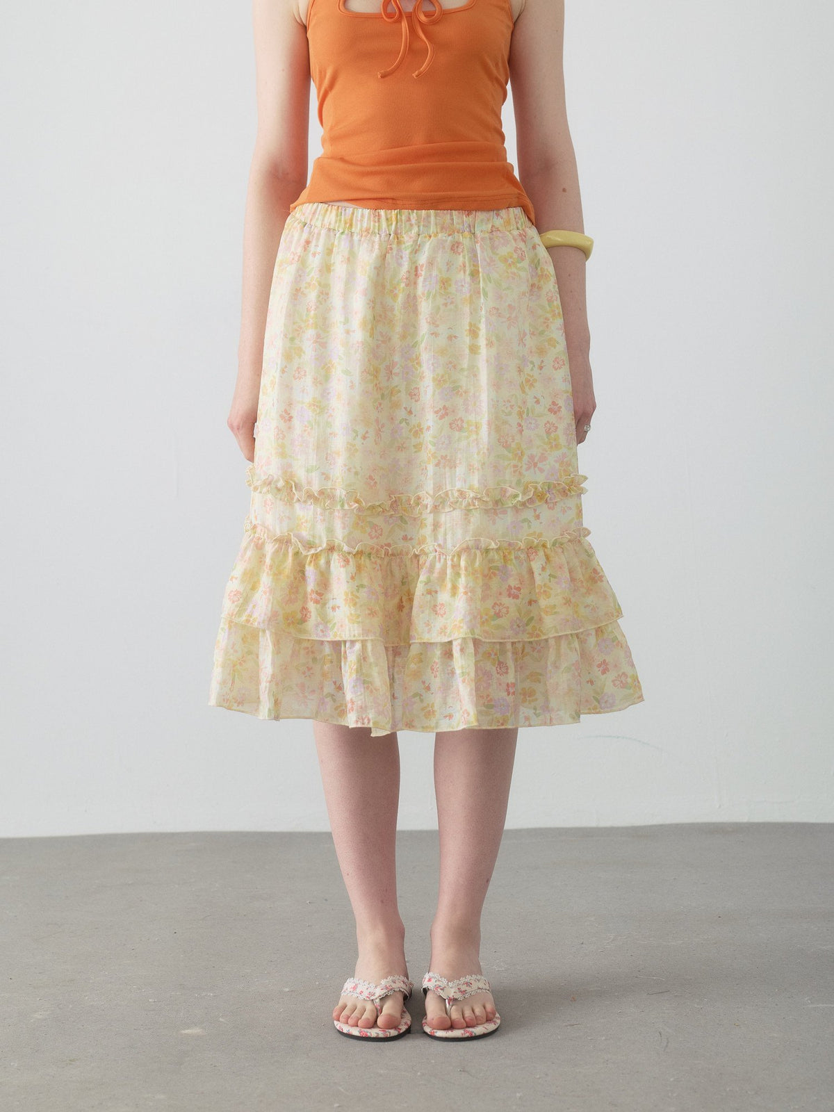 Berry Curve Ruffle Skirt