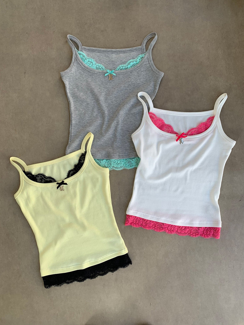 Trio Lace Trim Tank Top (3color)