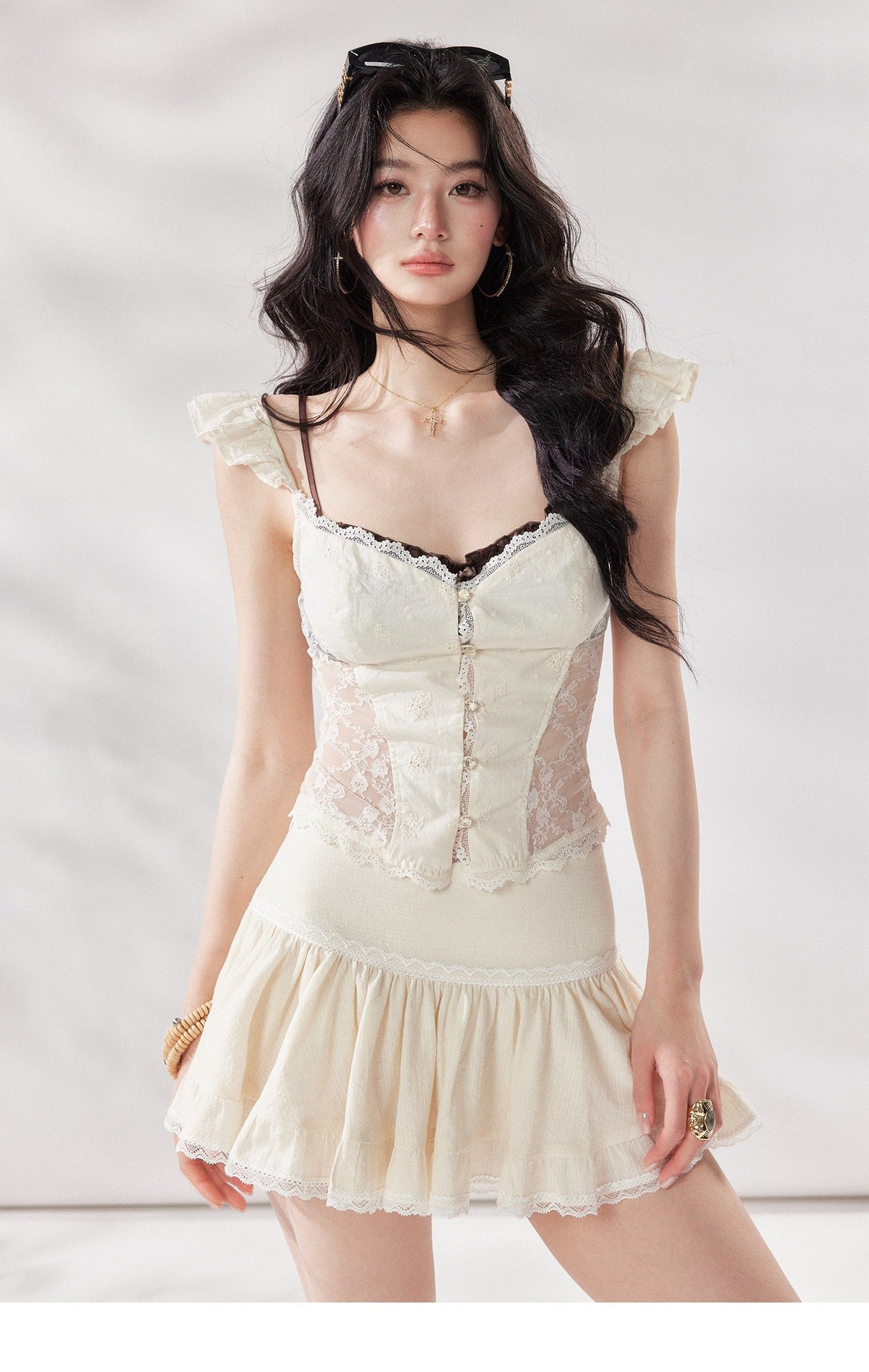Flutter Veil Lace Top (2color)