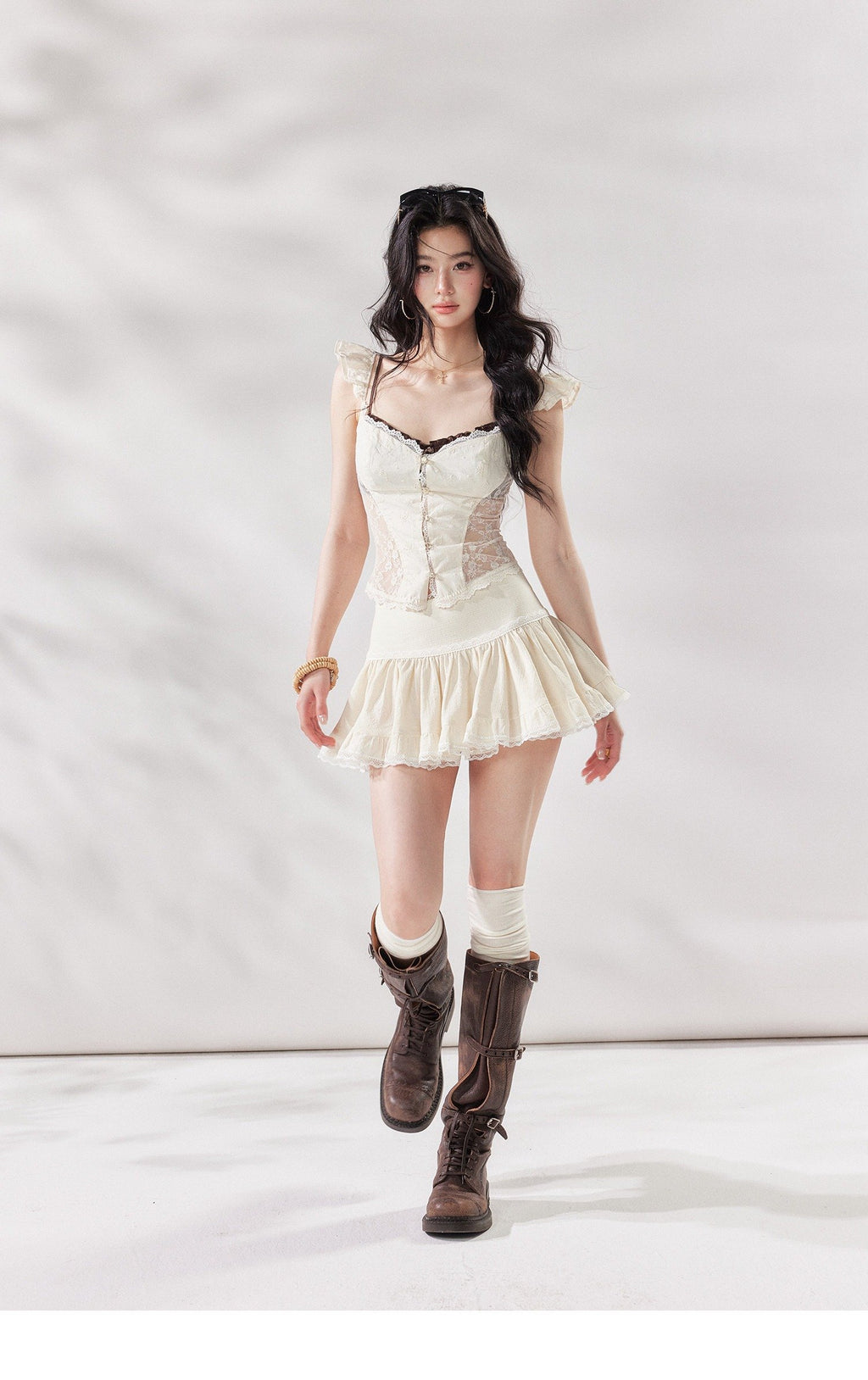 Flutter Veil Lace Top (2color)