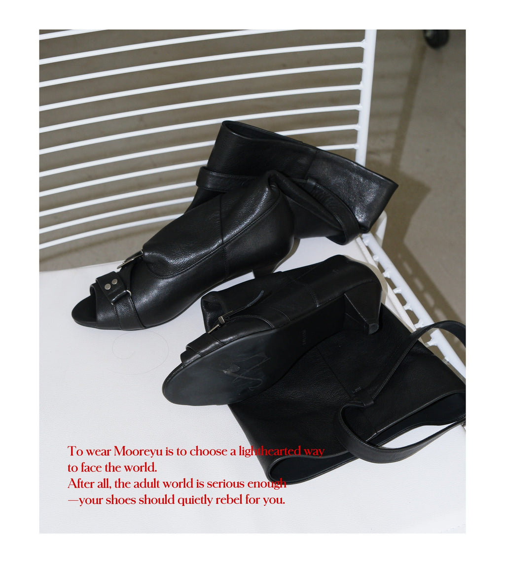 Night Buckle Midcalf Boots
