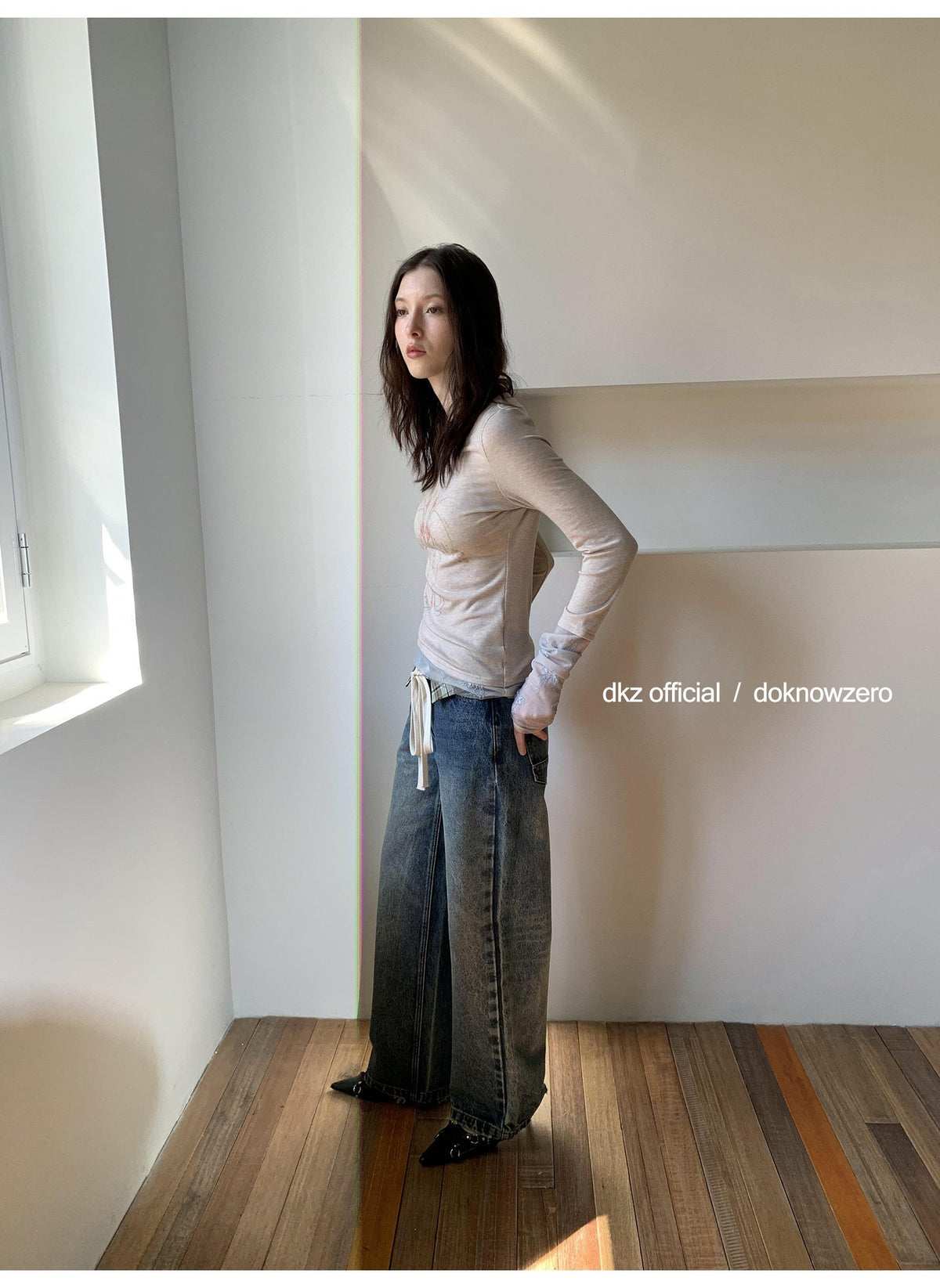Plaid Accent Straight Denim Pants