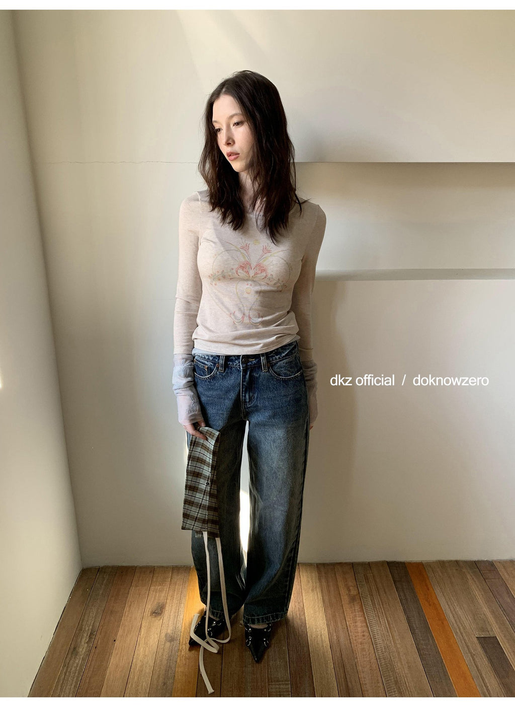 Plaid Accent Straight Denim Pants