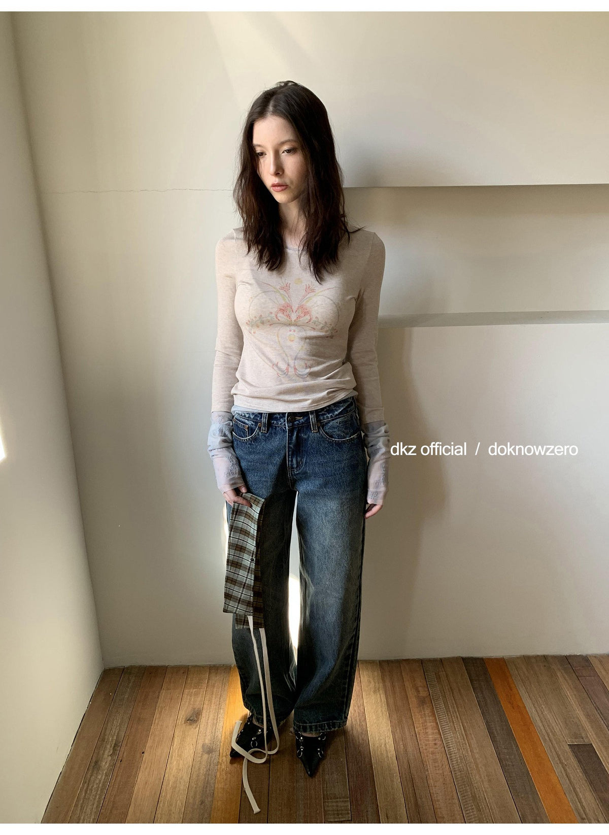Plaid Accent Straight Denim Pants