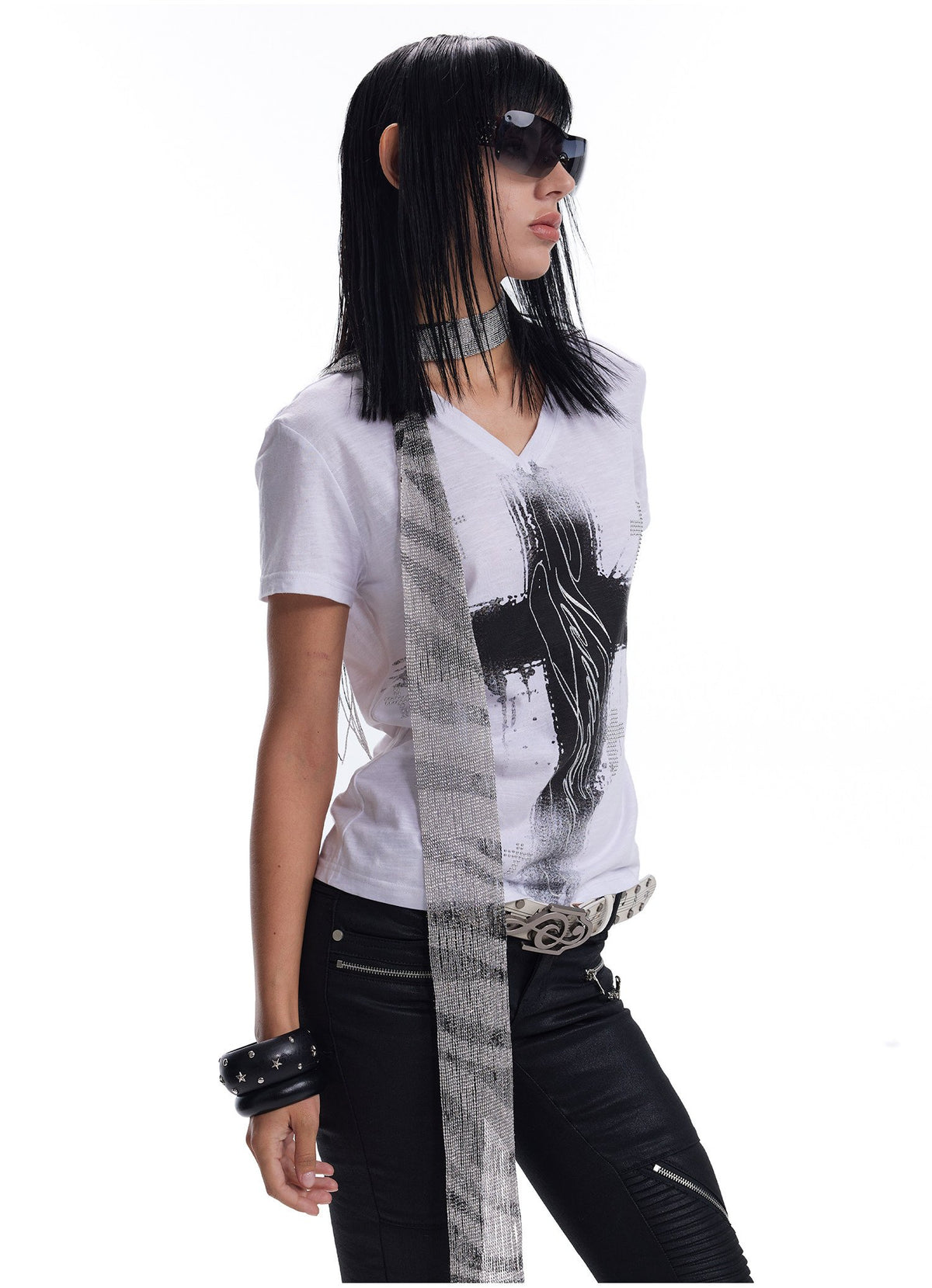 Cross Cubic V Neck Top