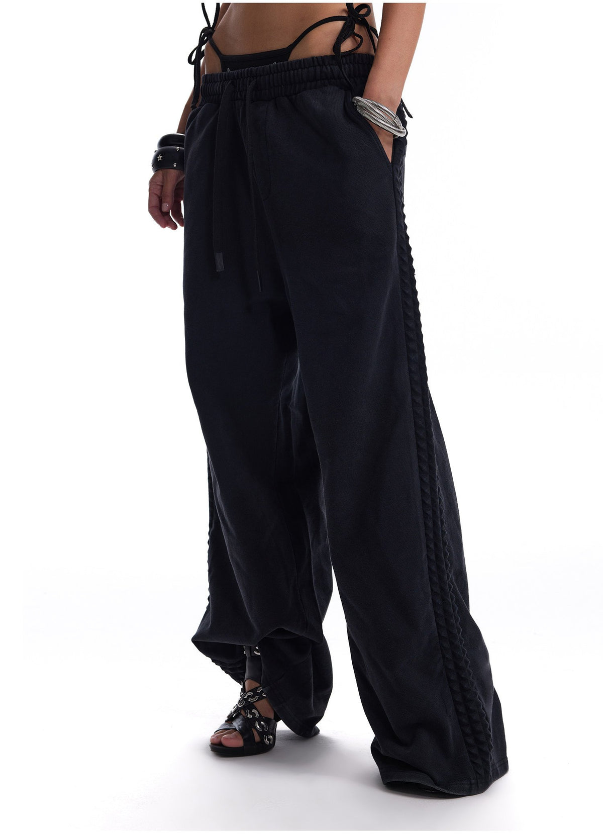 Relief Rivet Baggy Pants