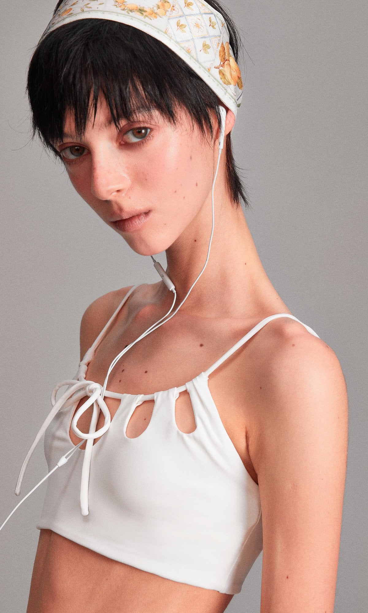 Cutout String Fit Top (3color)