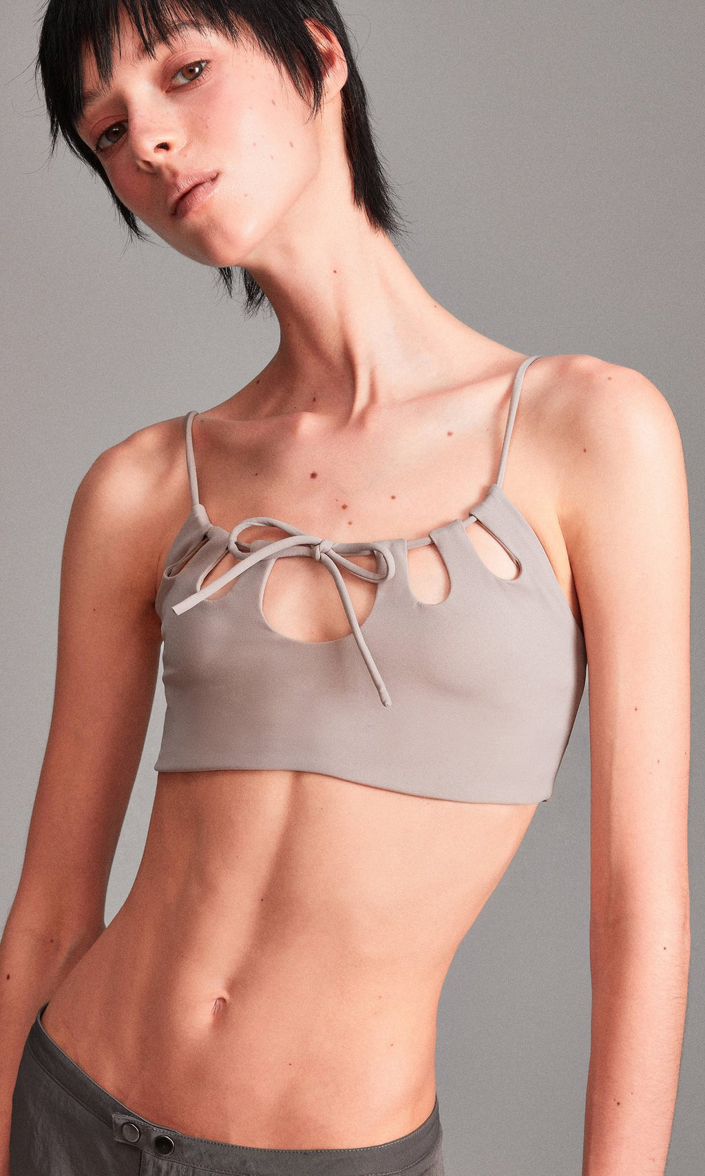 Cutout String Fit Top (3color)