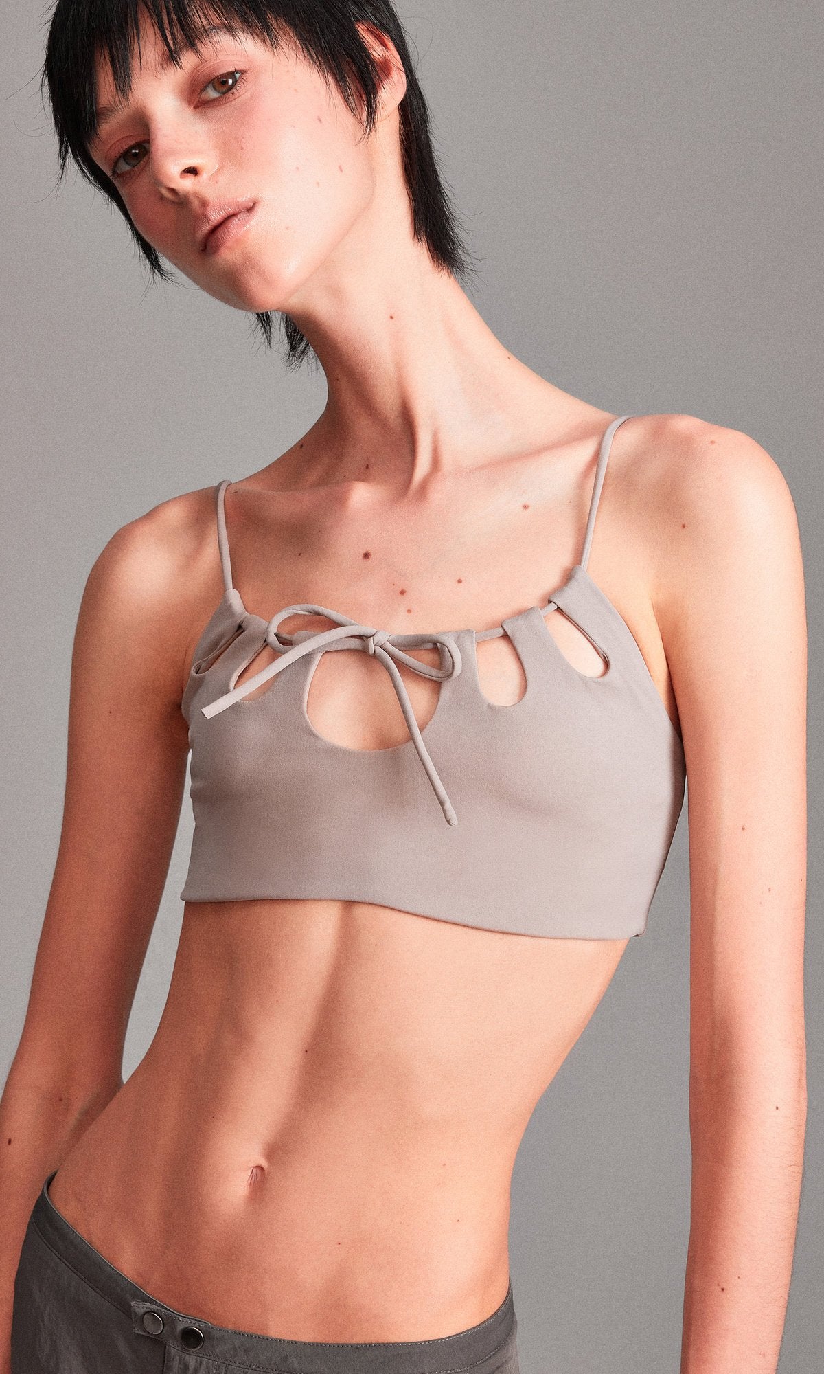 Cutout String Fit Top (3color)