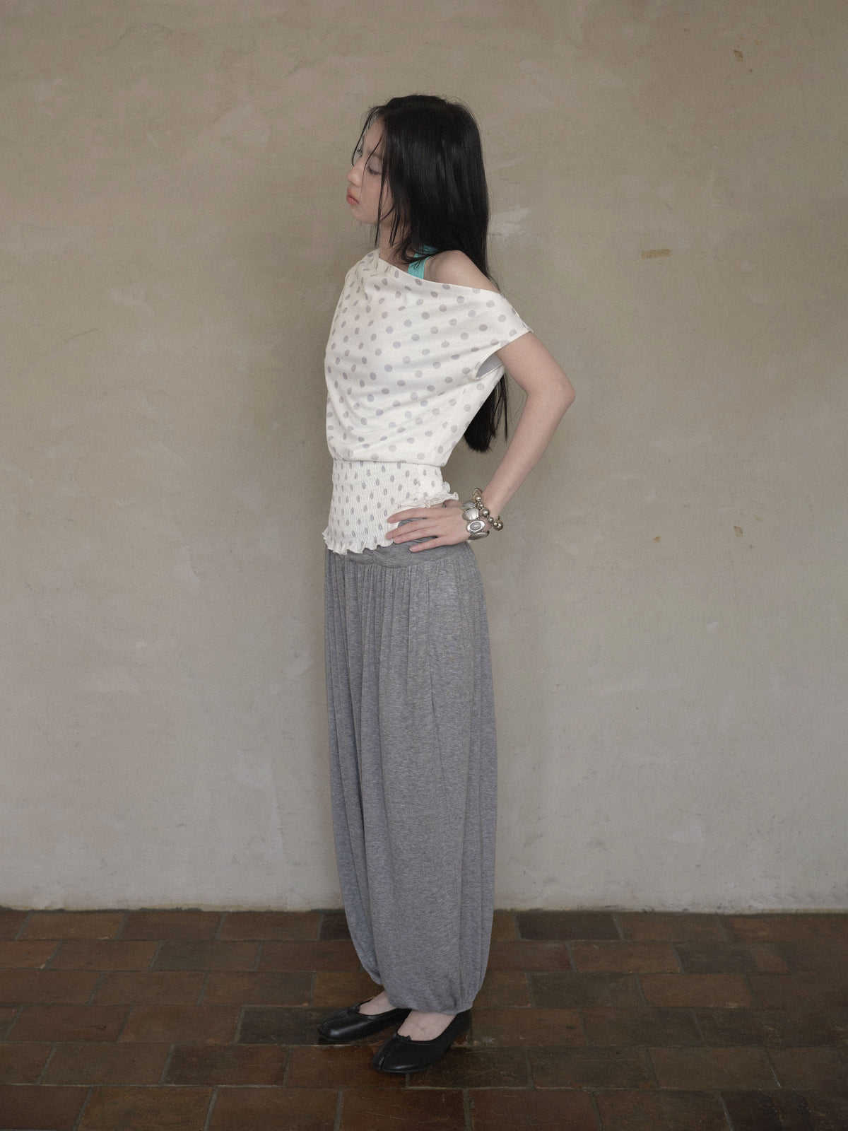 Dot Shirring Waist Top