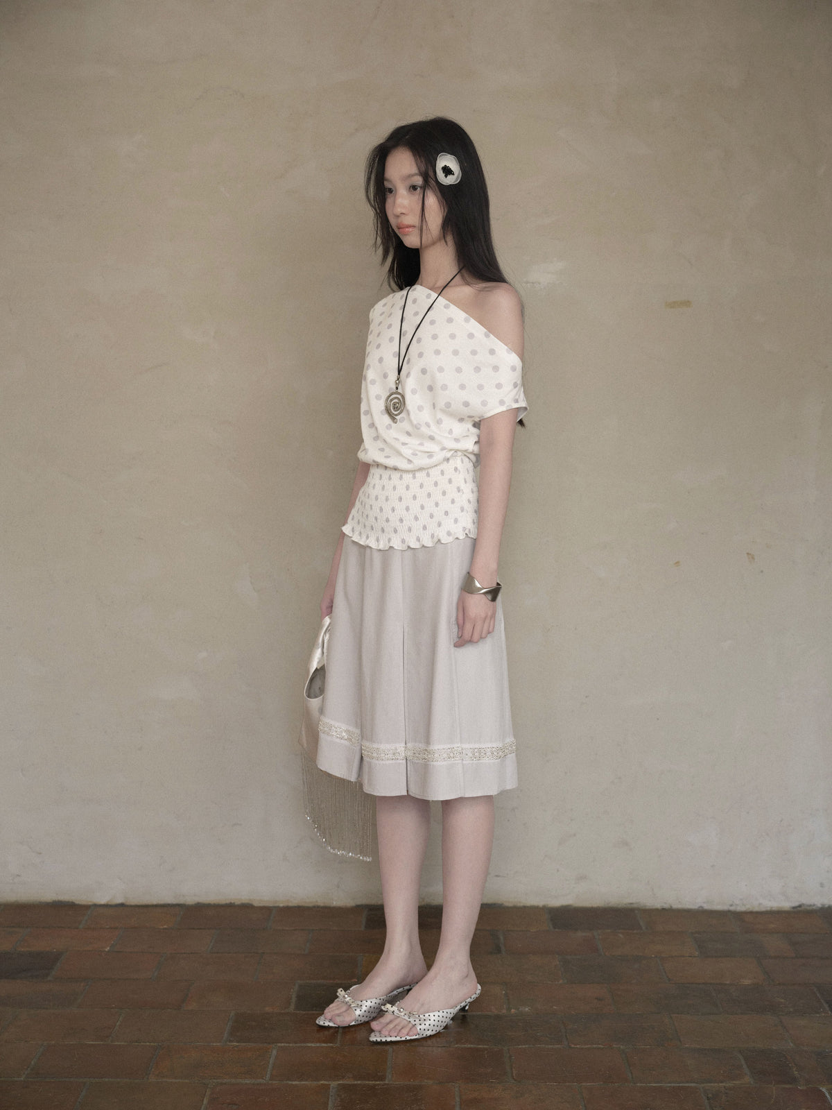 Dot Shirring Waist Top