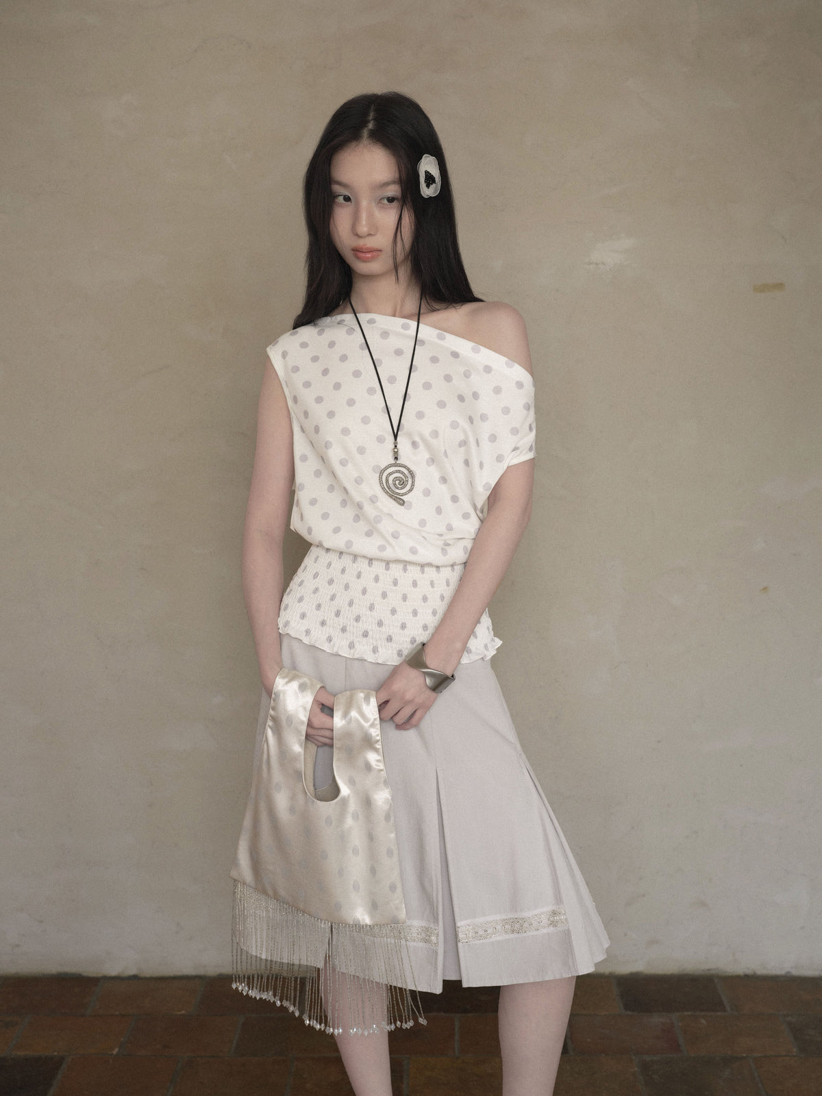 Dot Shirring Waist Top