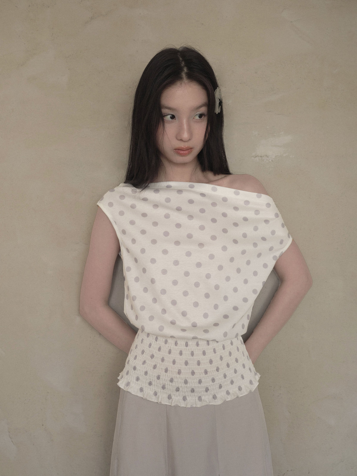 Dot Shirring Waist Top