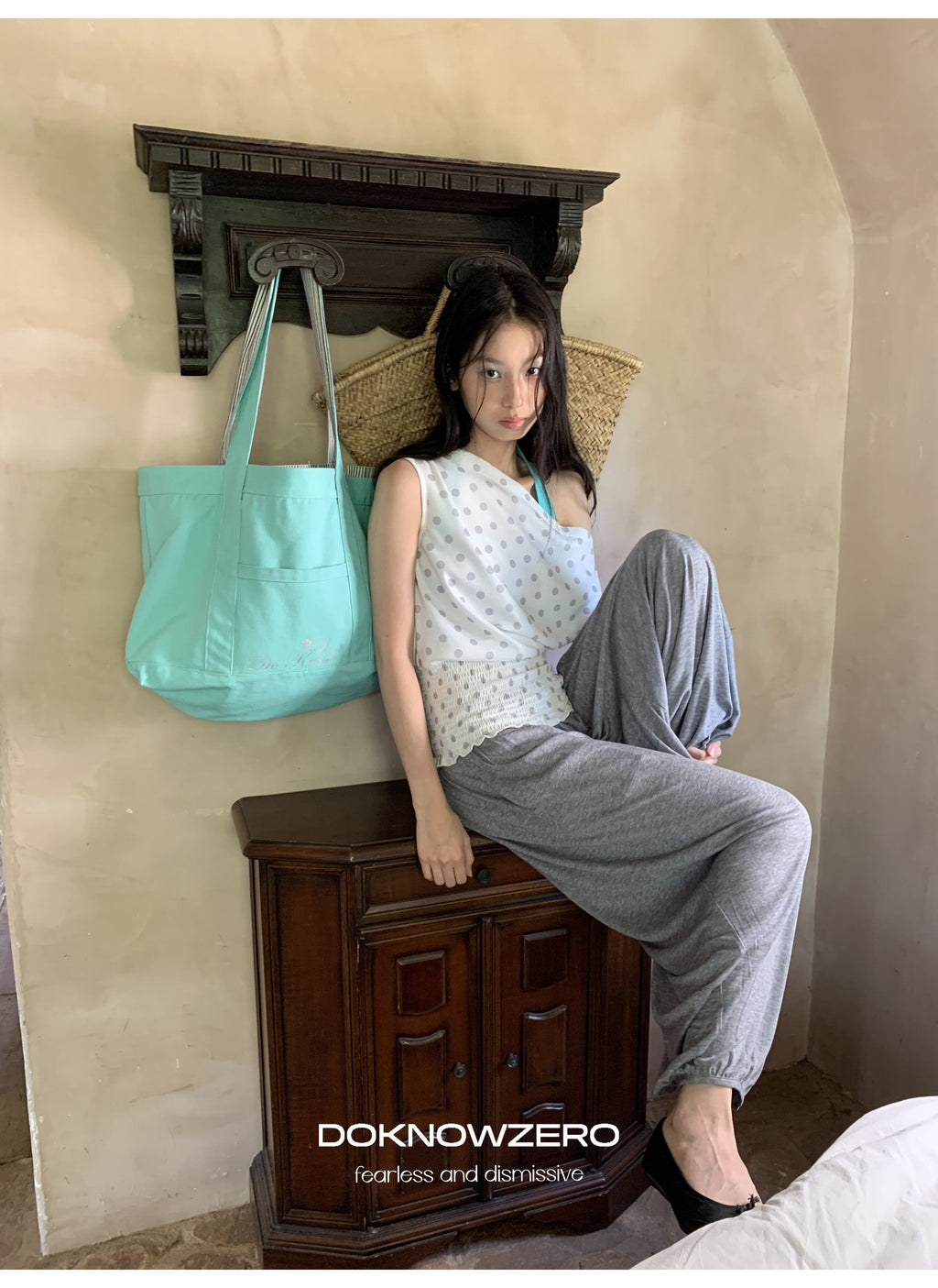 Dot Shirring Waist Top