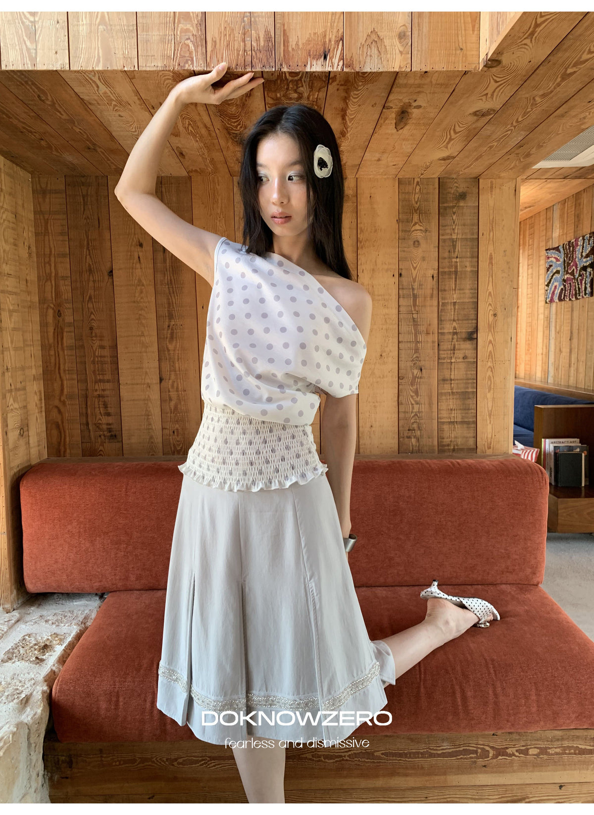 Dot Shirring Waist Top