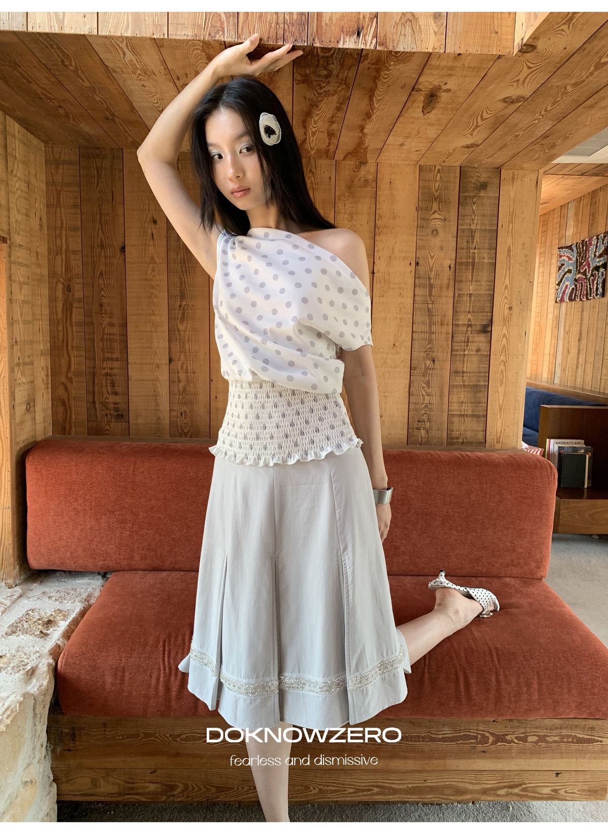 Dot Shirring Waist Top