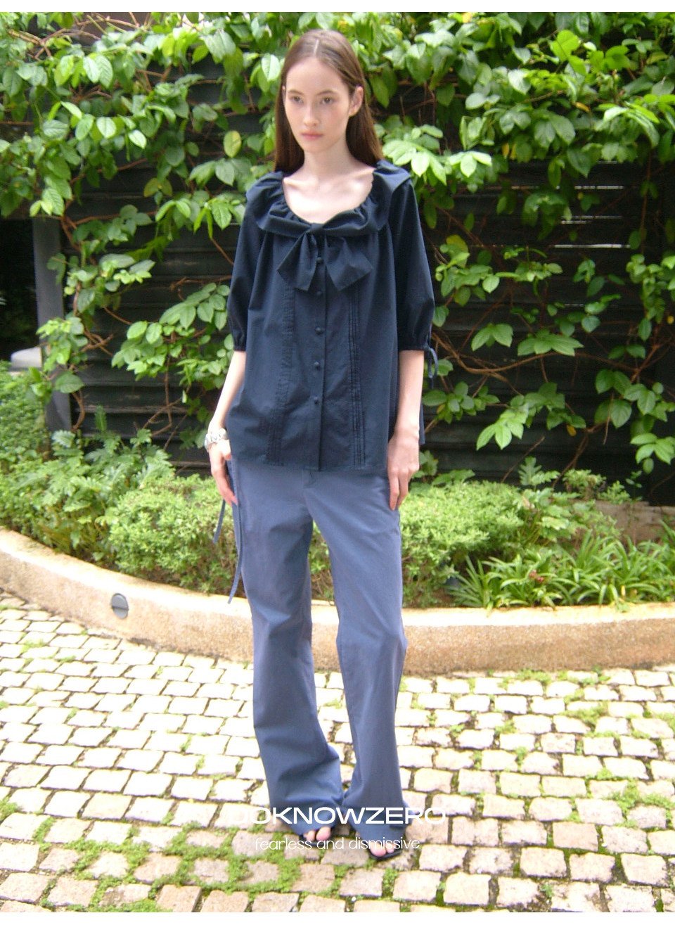 Bow Tie Pintuck Shirt (2color)