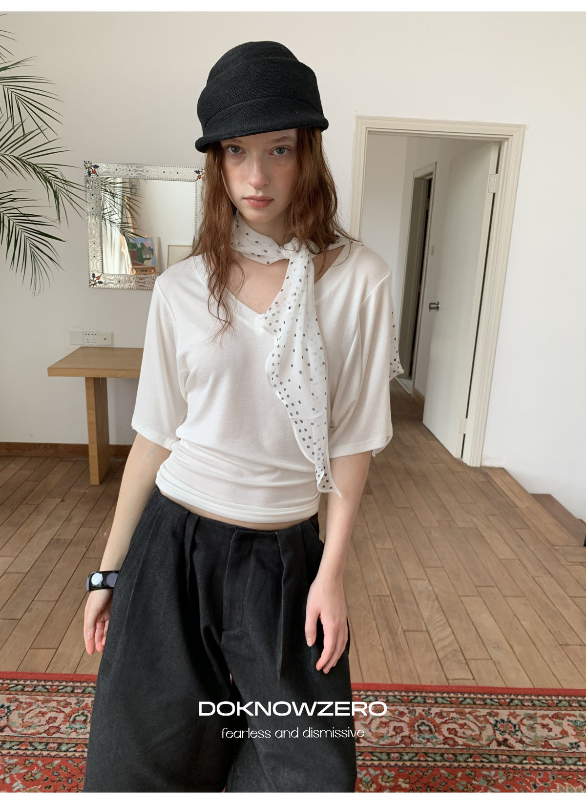 Batwing Sleeve V Neck Top (2color)