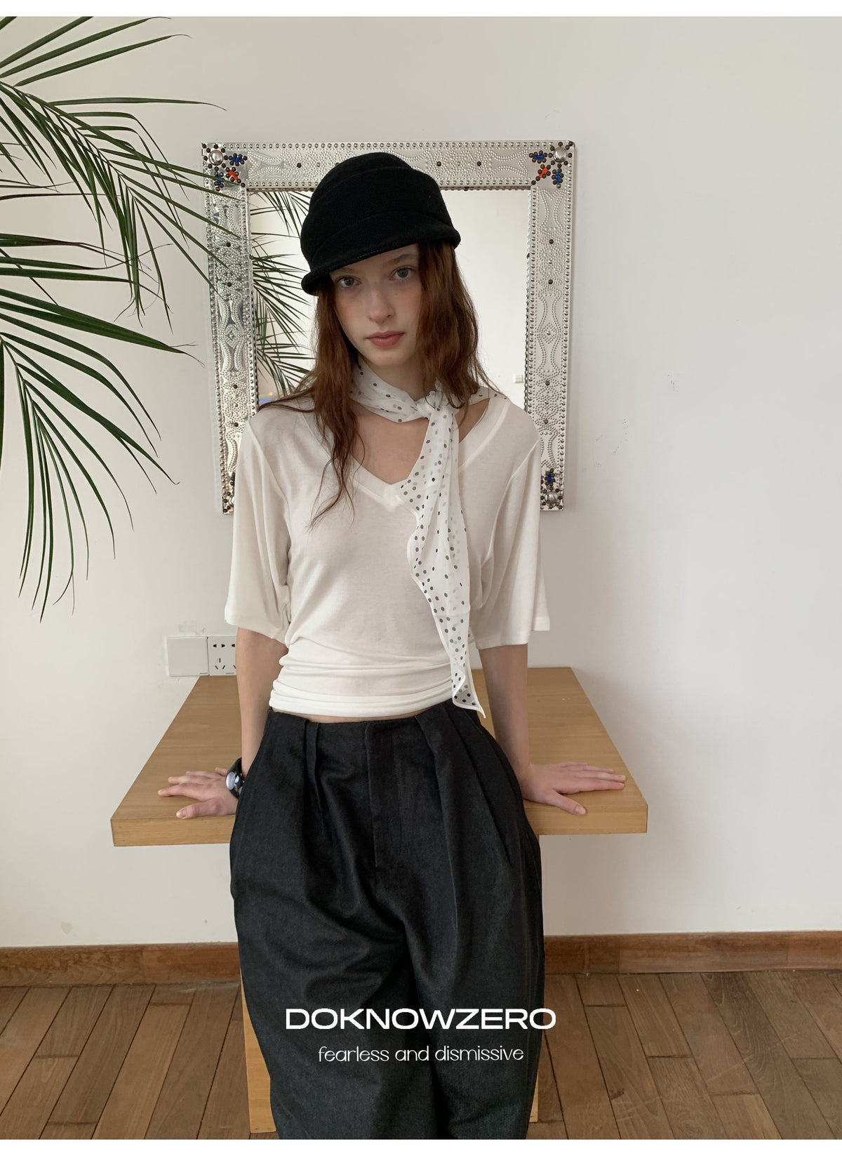 Batwing Sleeve V Neck Top (2color)