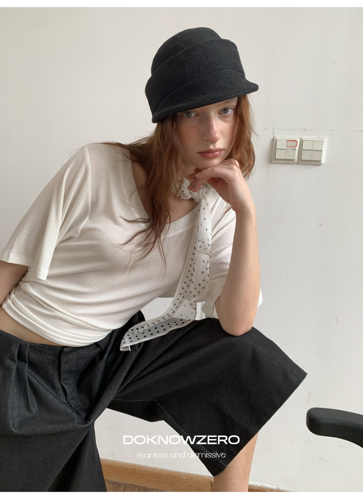 Batwing Sleeve V Neck Top (2color)
