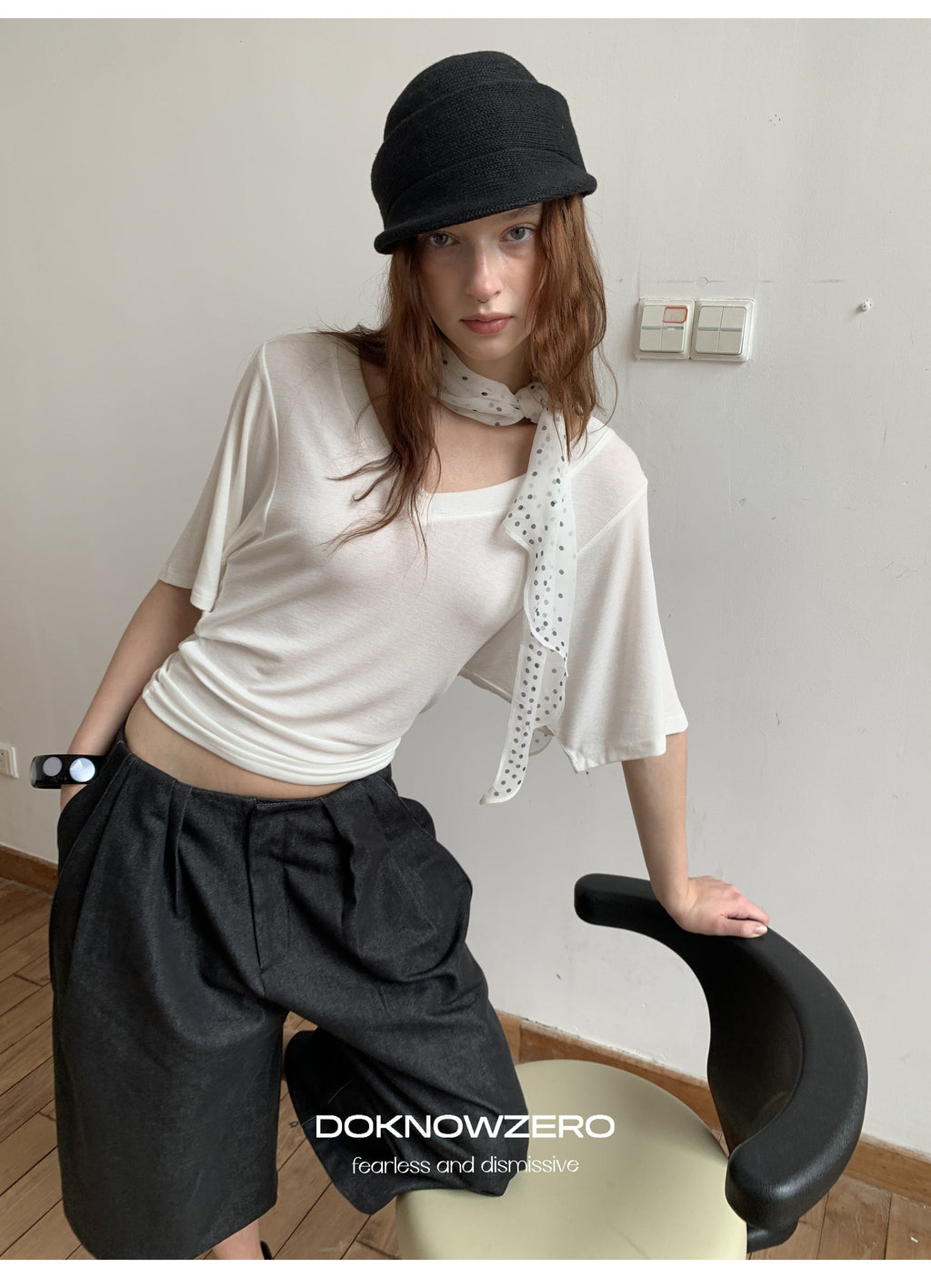 Batwing Sleeve V Neck Top (2color)