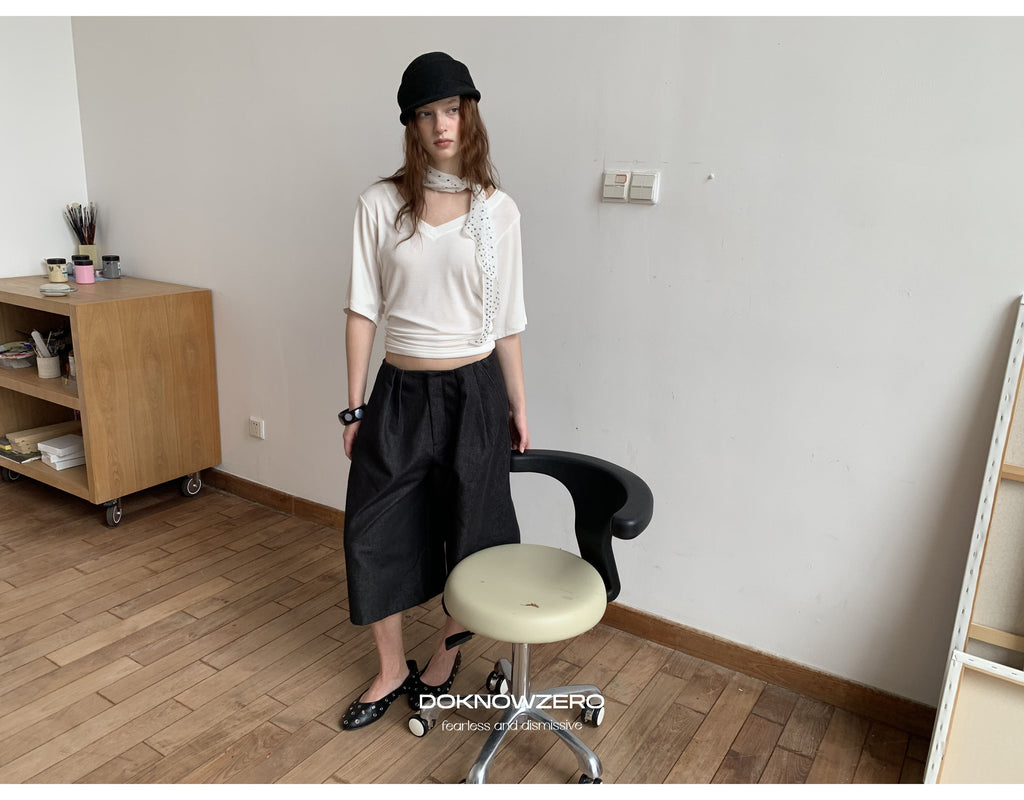 Batwing Sleeve V Neck Top (2color)