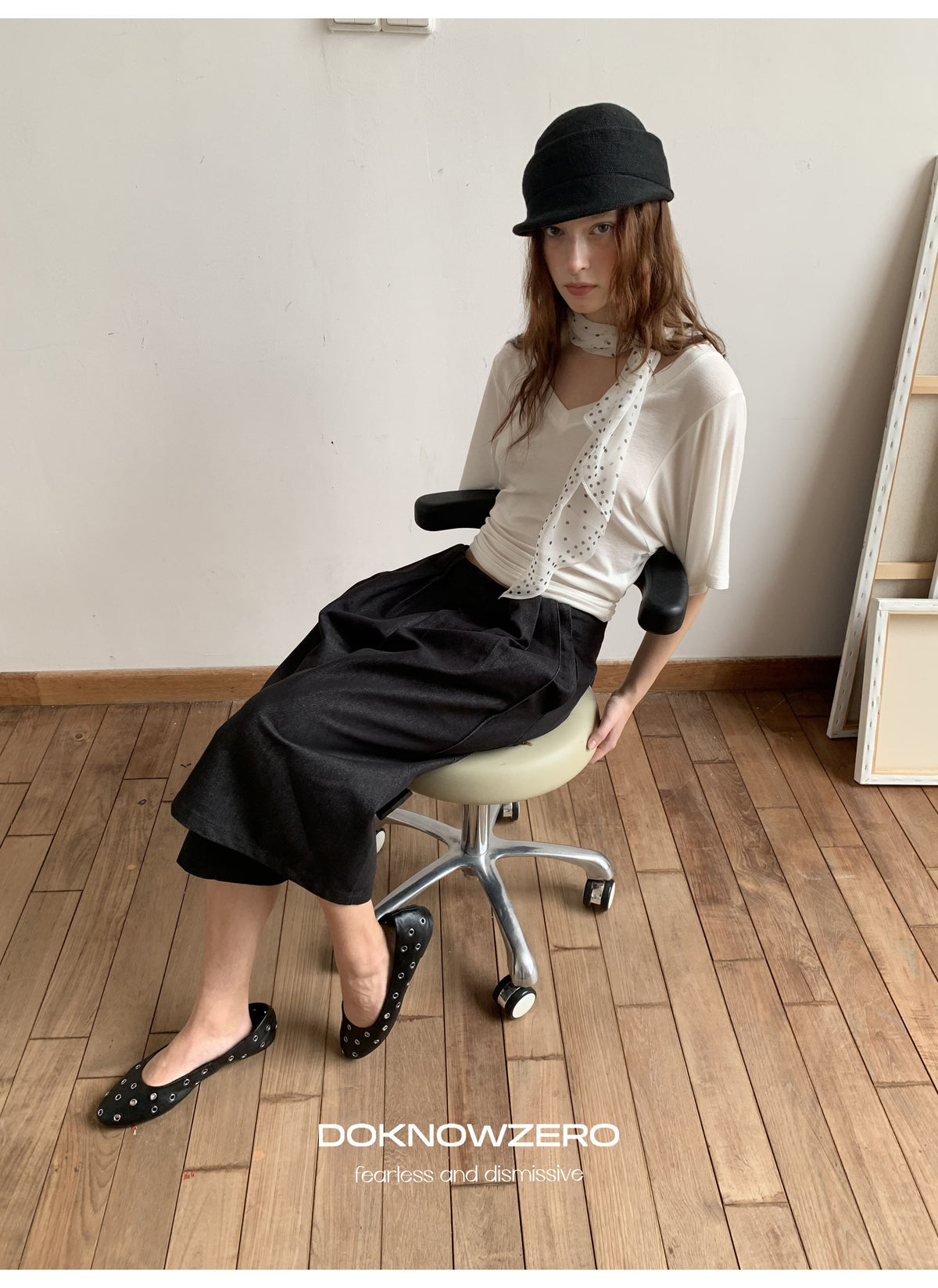 Batwing Sleeve V Neck Top (2color)