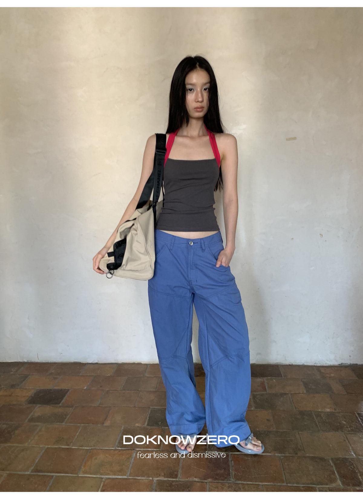 Contrast Strap Halter Top (2color)