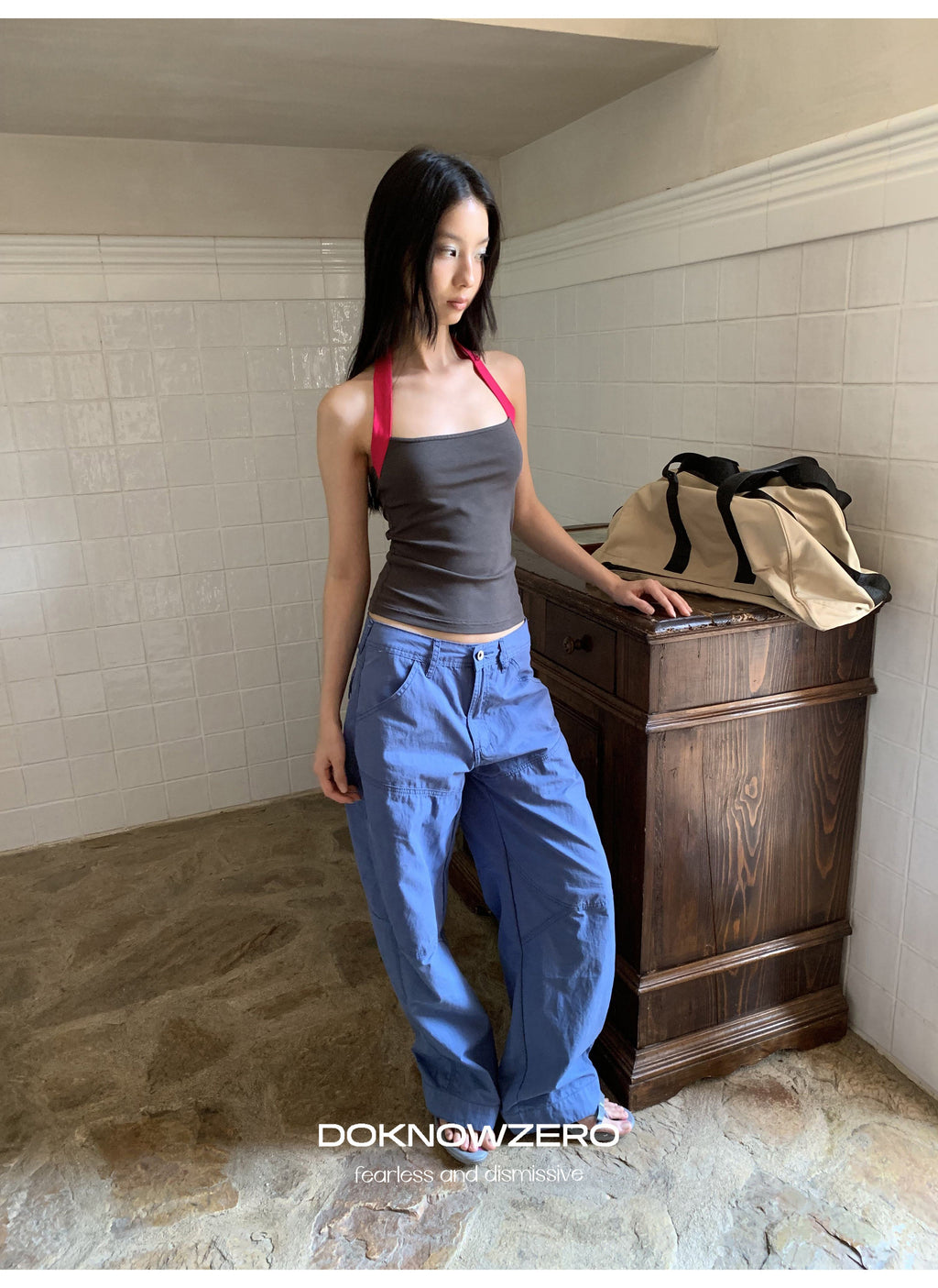 Contrast Strap Halter Top (2color)