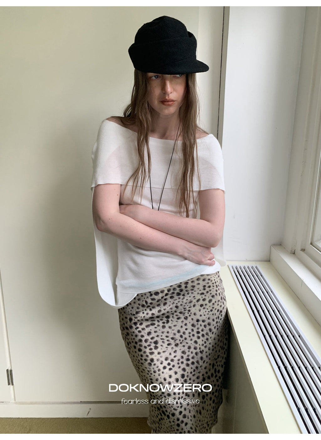 Leopard Sheen Straight Skirt