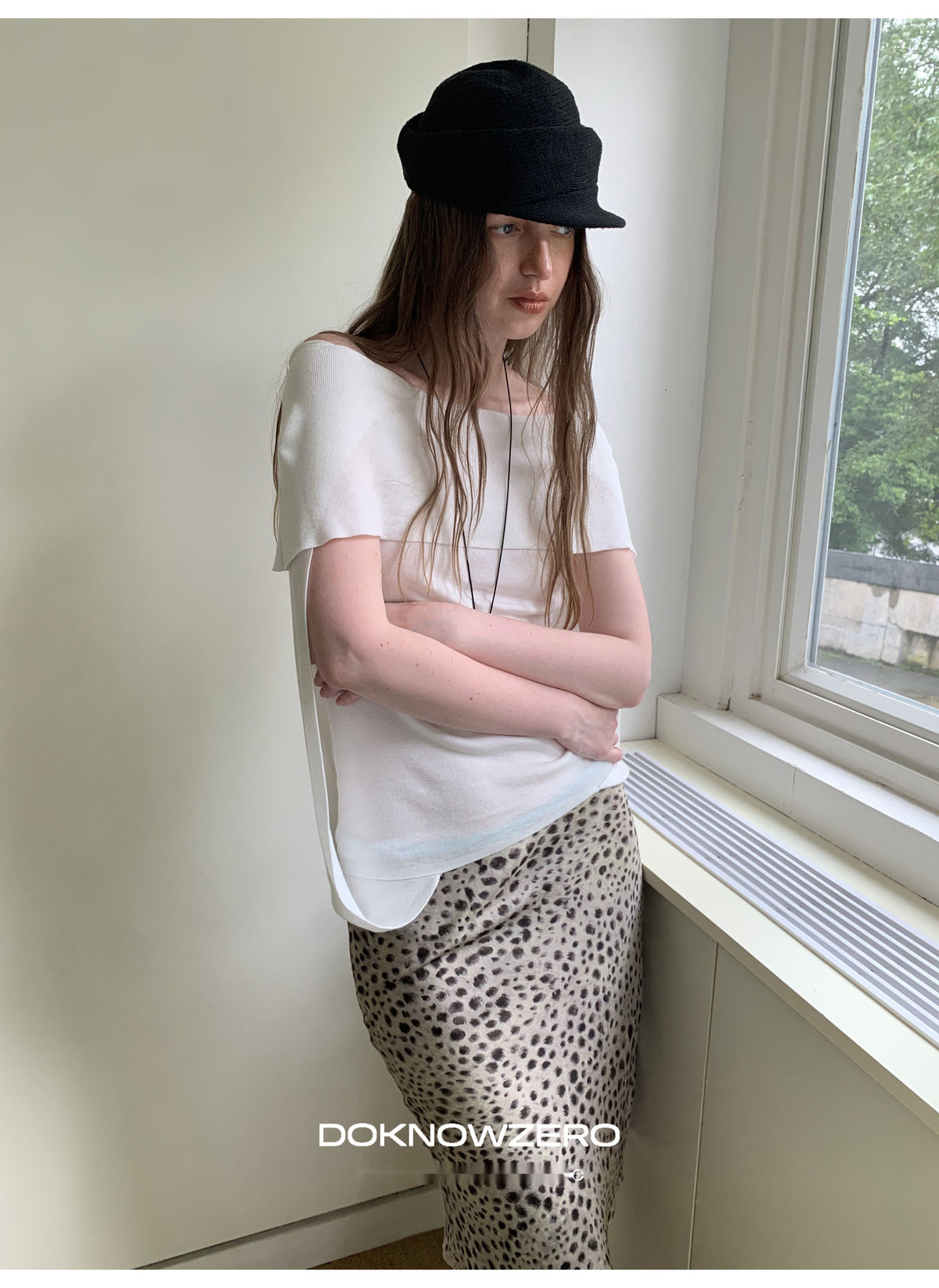 Leopard Sheen Straight Skirt