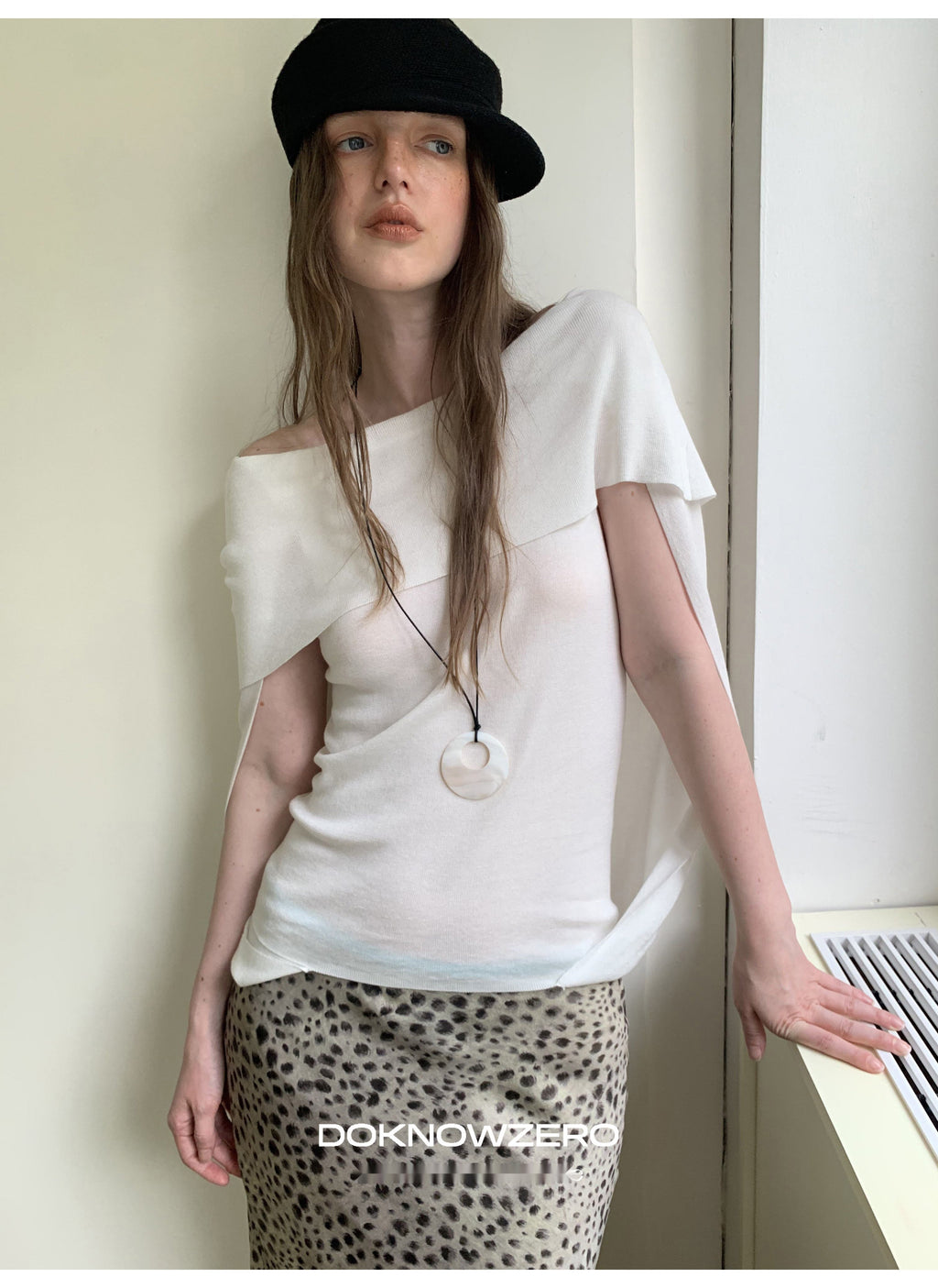 Leopard Sheen Straight Skirt