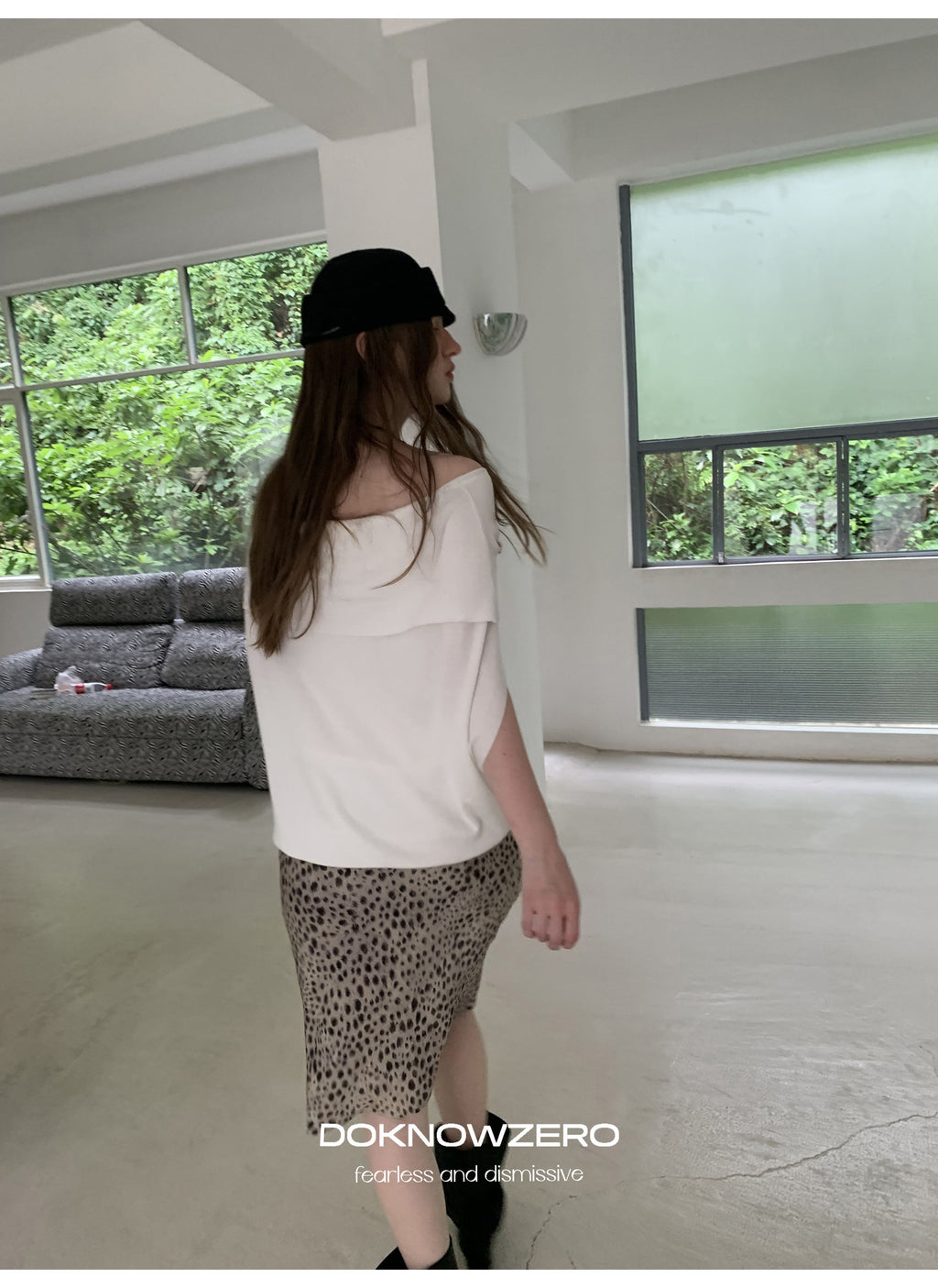 Leopard Sheen Straight Skirt