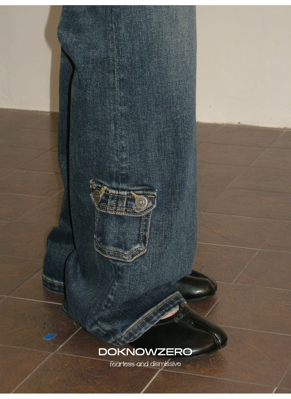 Deep Flare Denim Pants