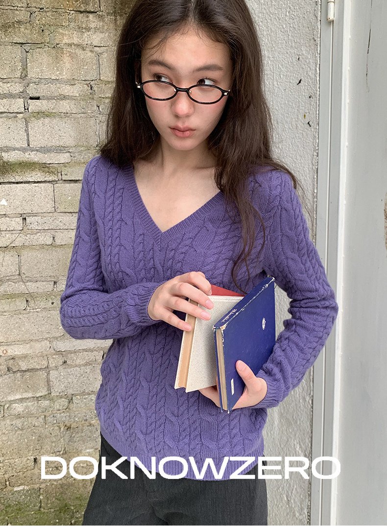 Merino Twist Knit Top