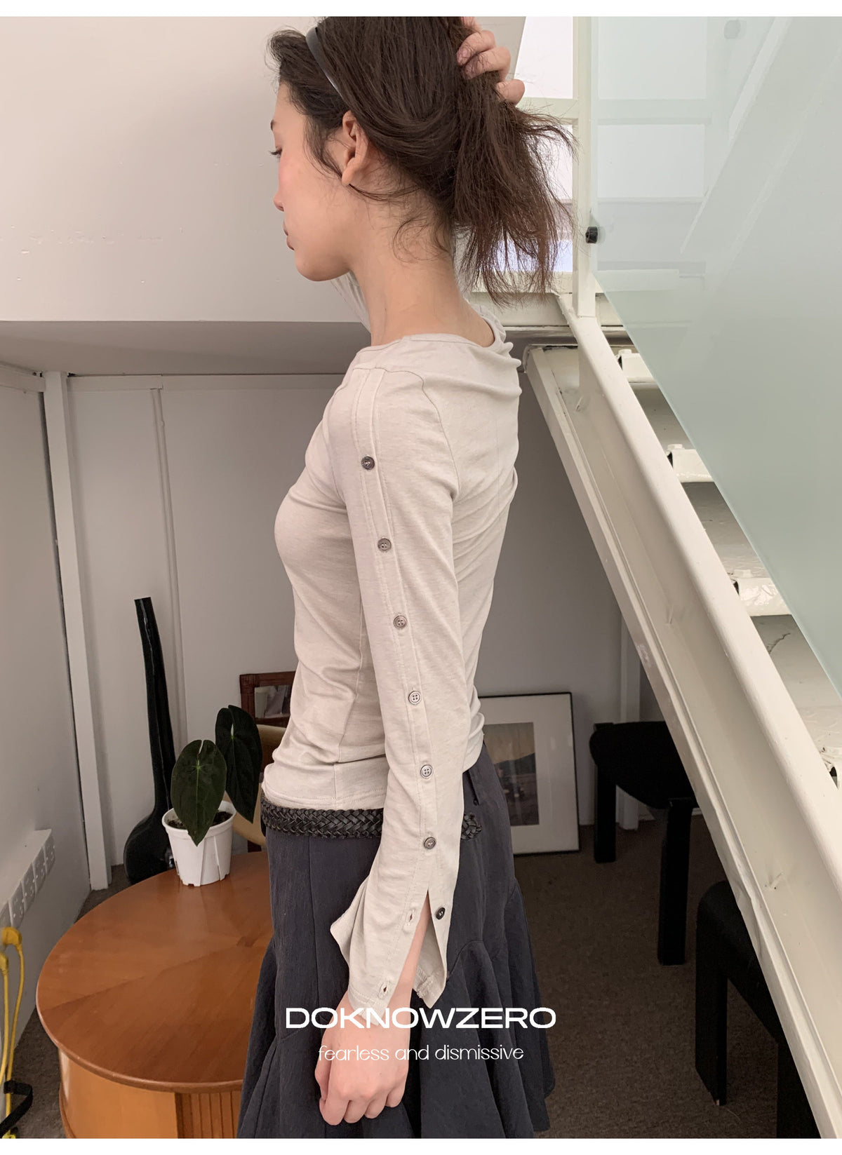 Buttoned Flare Sleeve Top