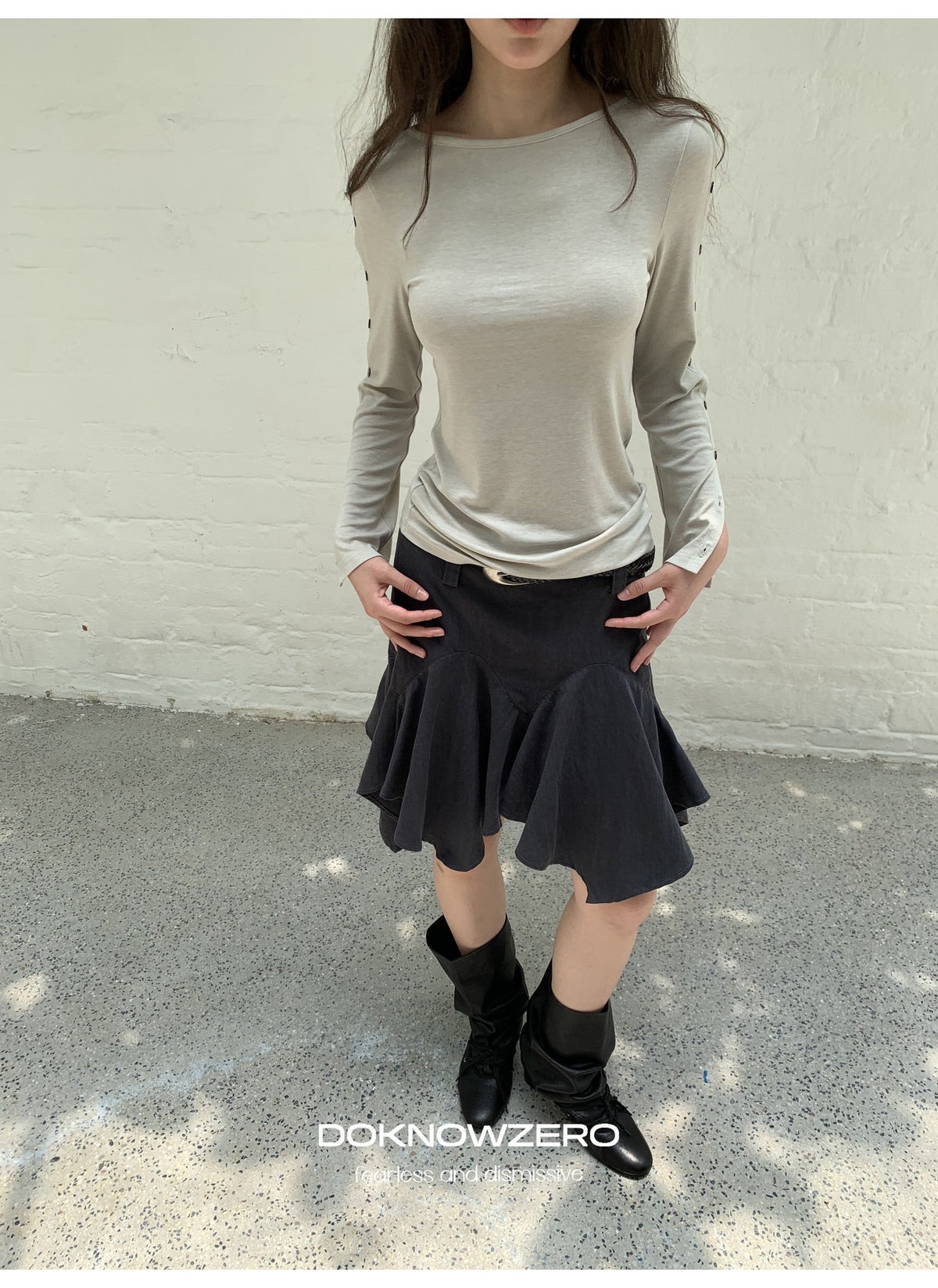 Buttoned Flare Sleeve Top