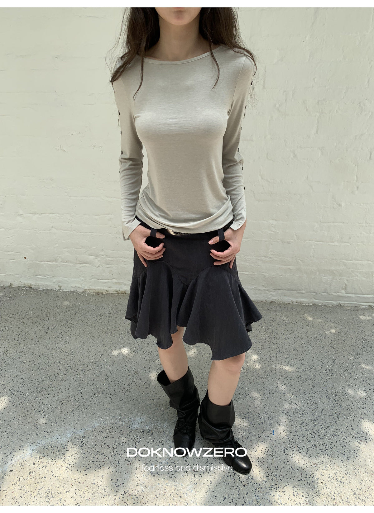 Buttoned Flare Sleeve Top