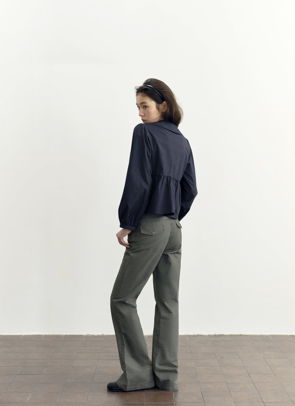 Doll Collar Pintuck Shirt