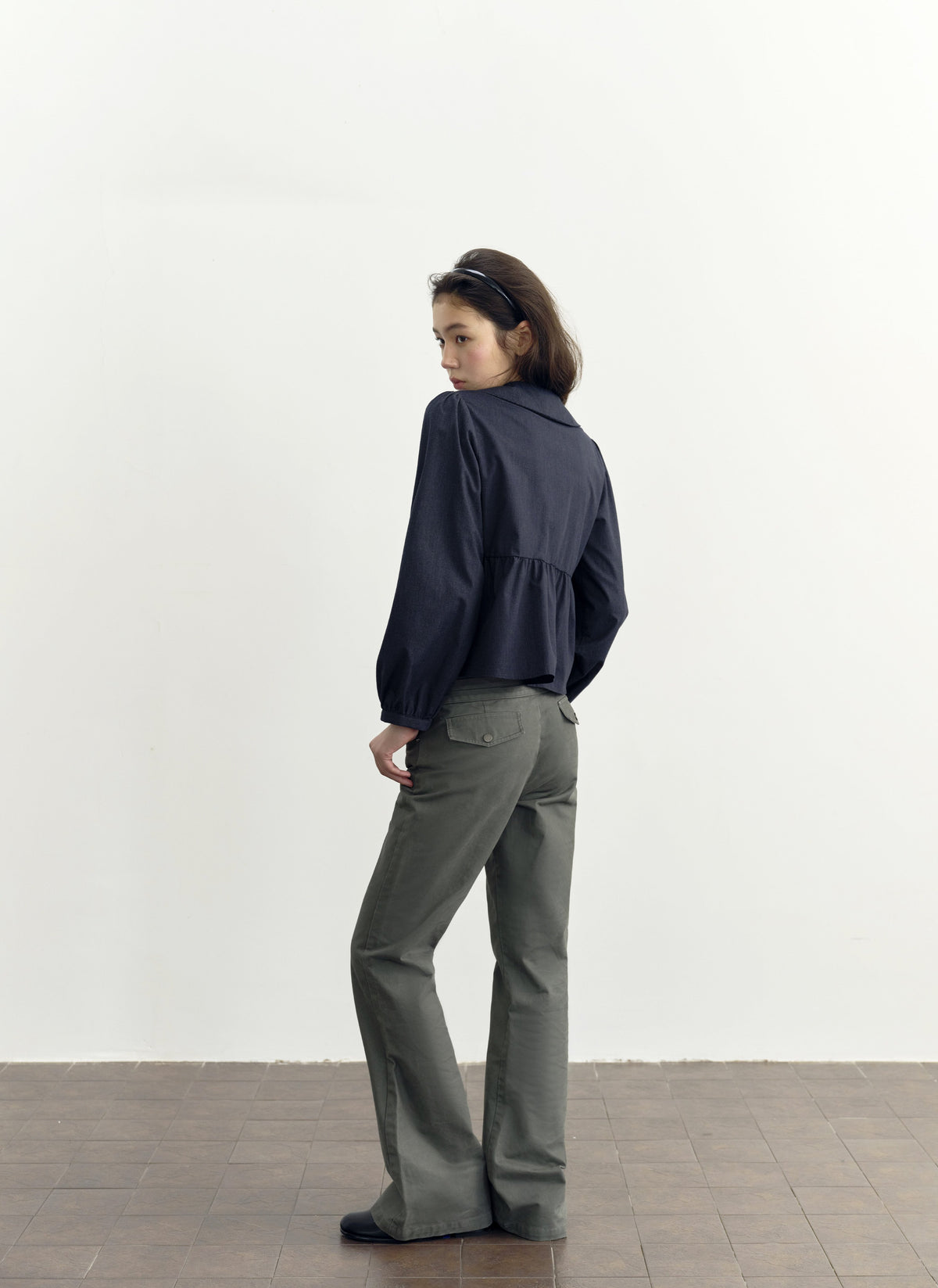 Doll Collar Pintuck Shirt