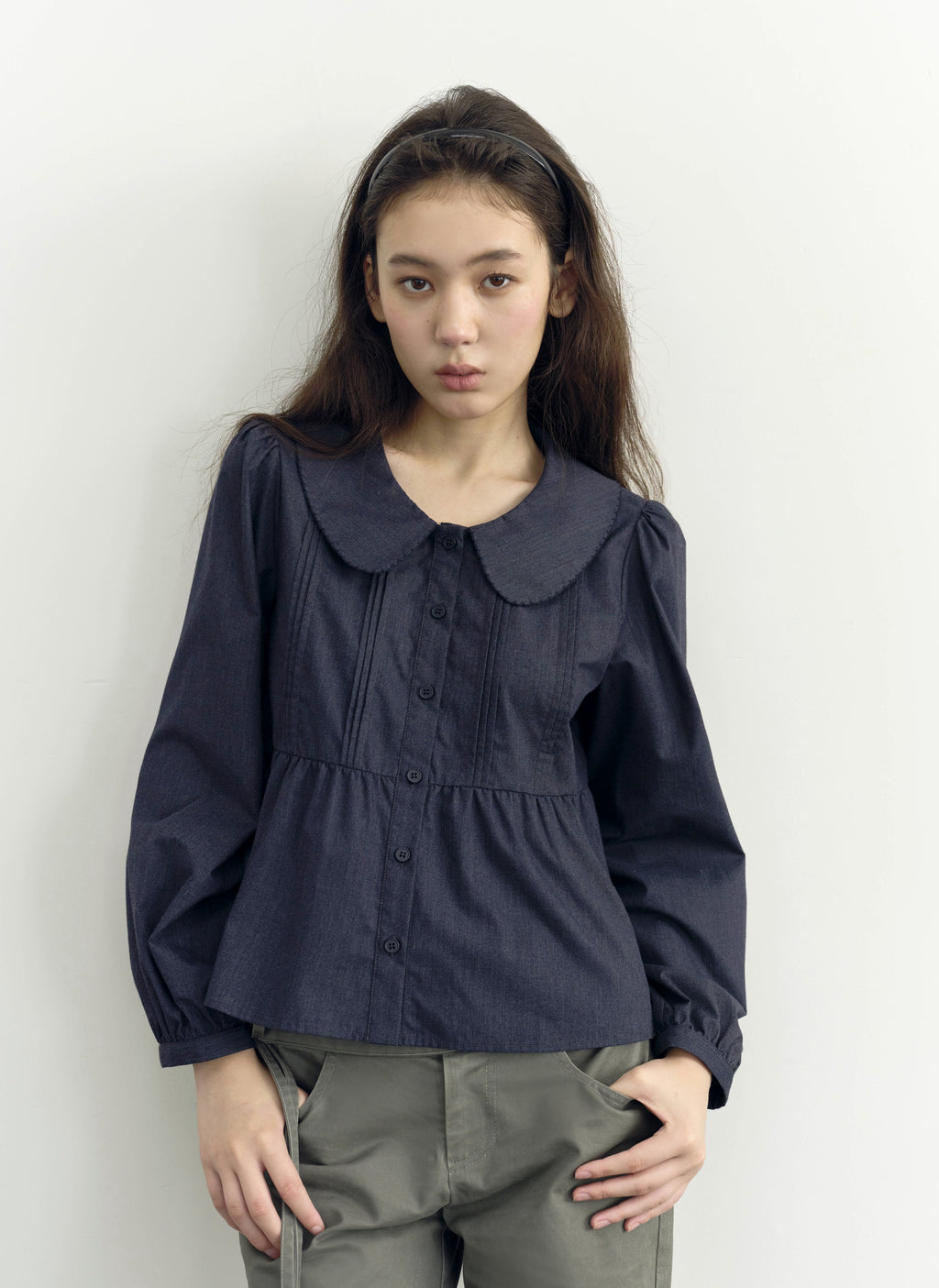 Doll Collar Pintuck Shirt