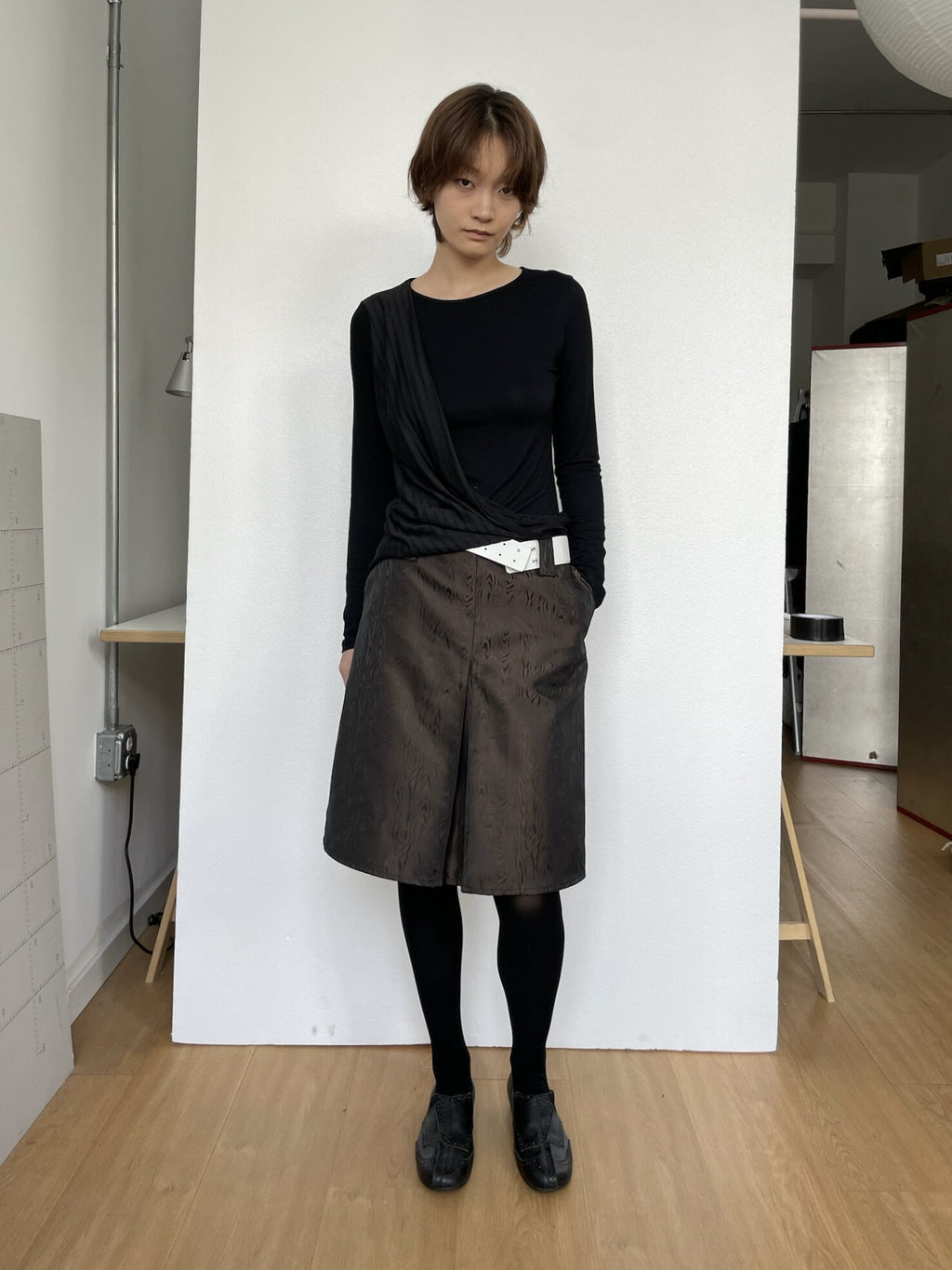Woodgrain Slit Skirt