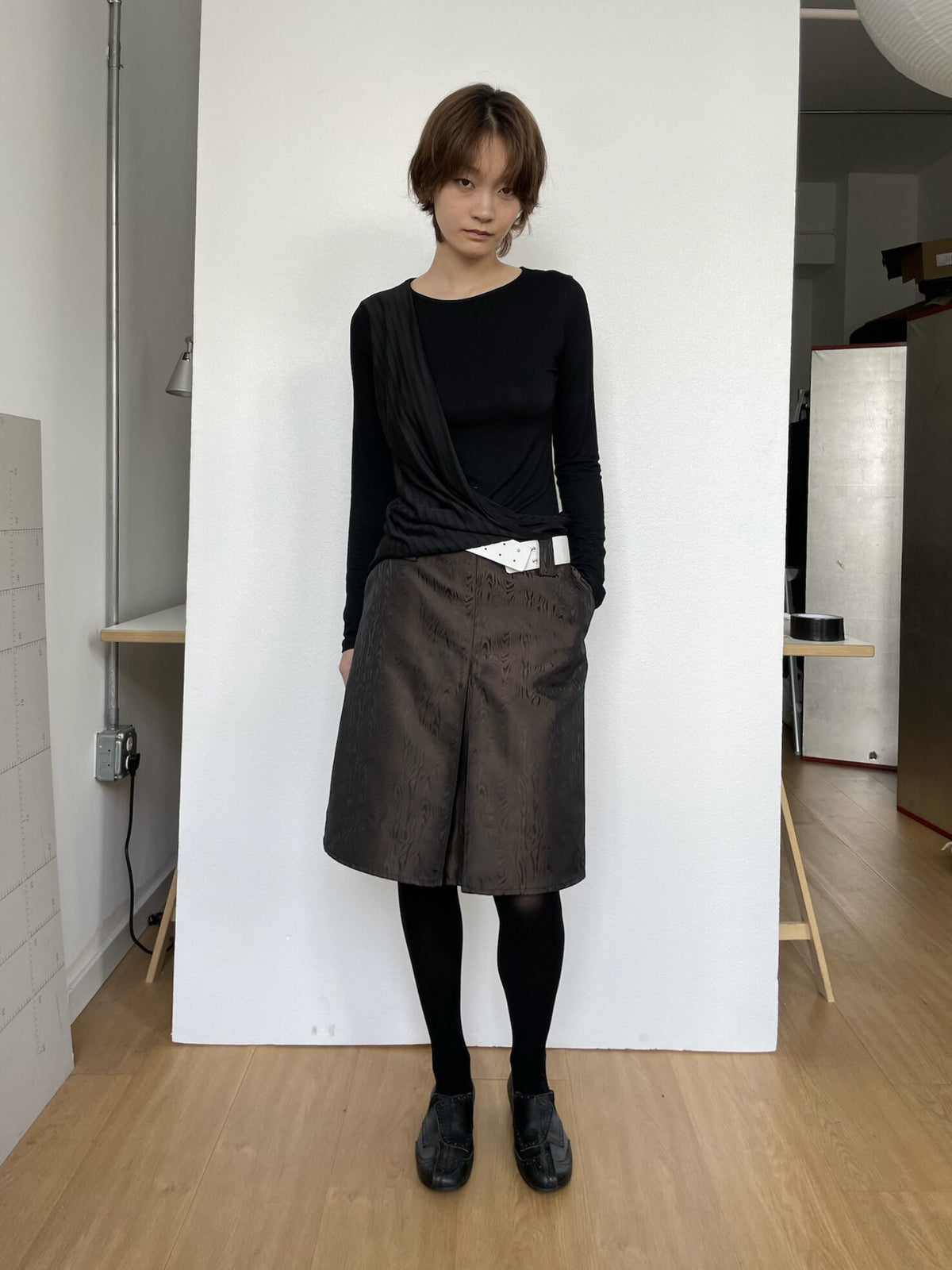 Woodgrain Slit Skirt